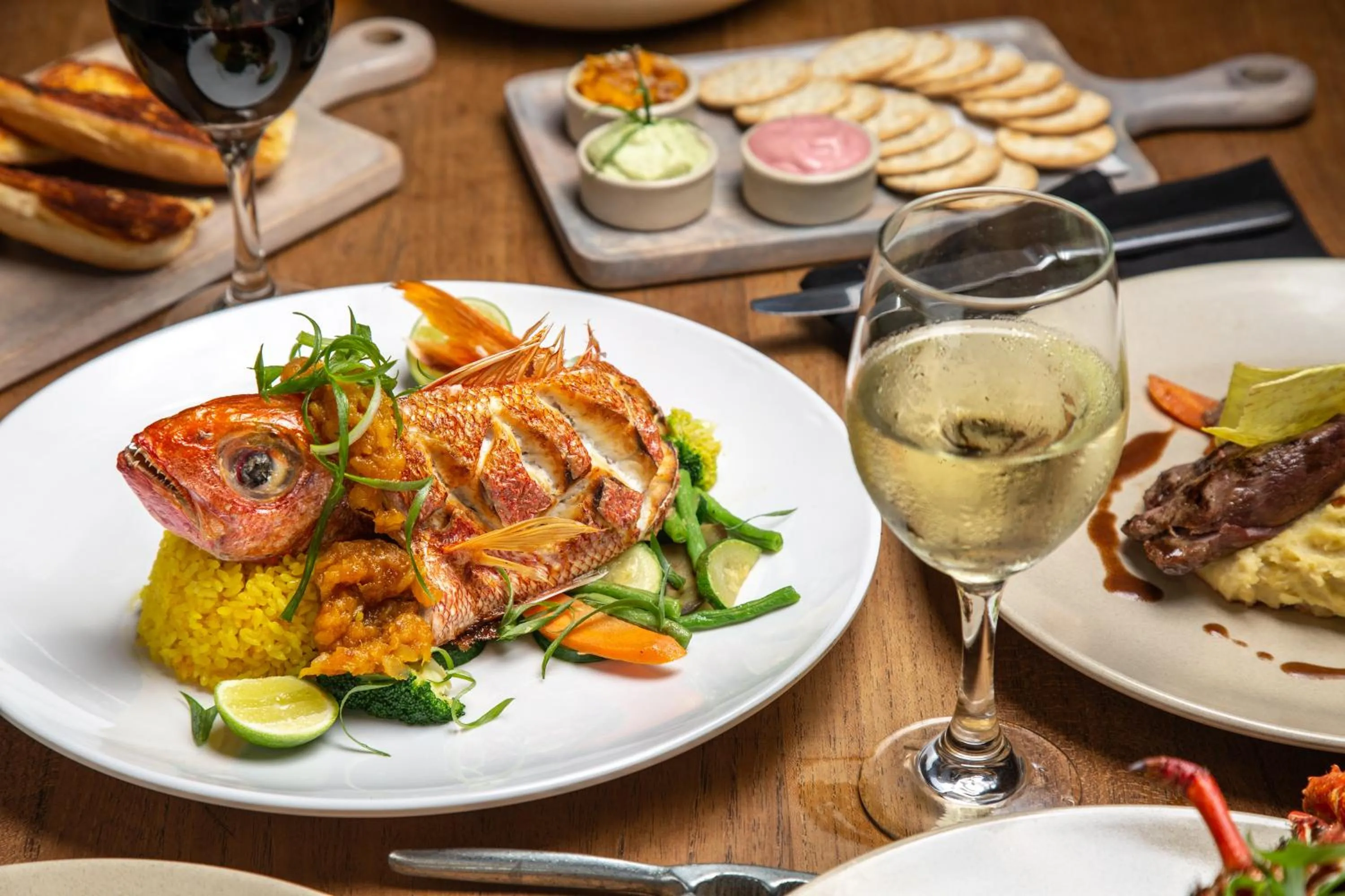 Food in Coral Sea Resort & Casino