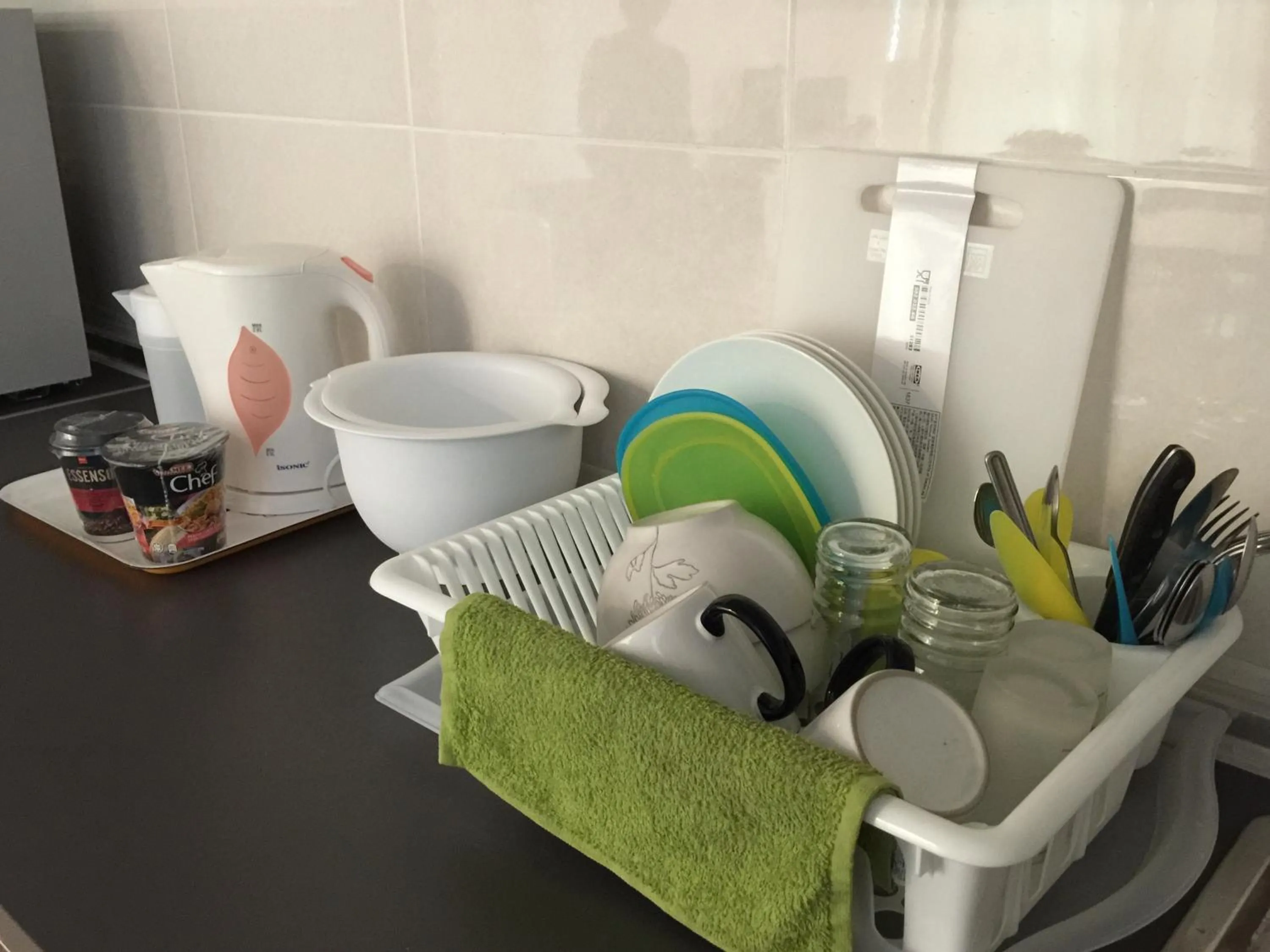 Kitchen or kitchenette in VIsta Home Homestay at Vista Alam