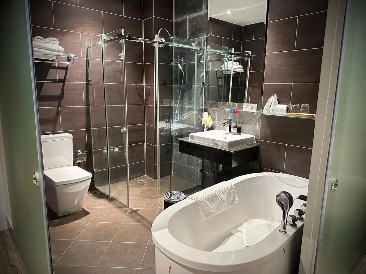 Bathroom in KEP BAY HOTEL & RESORT