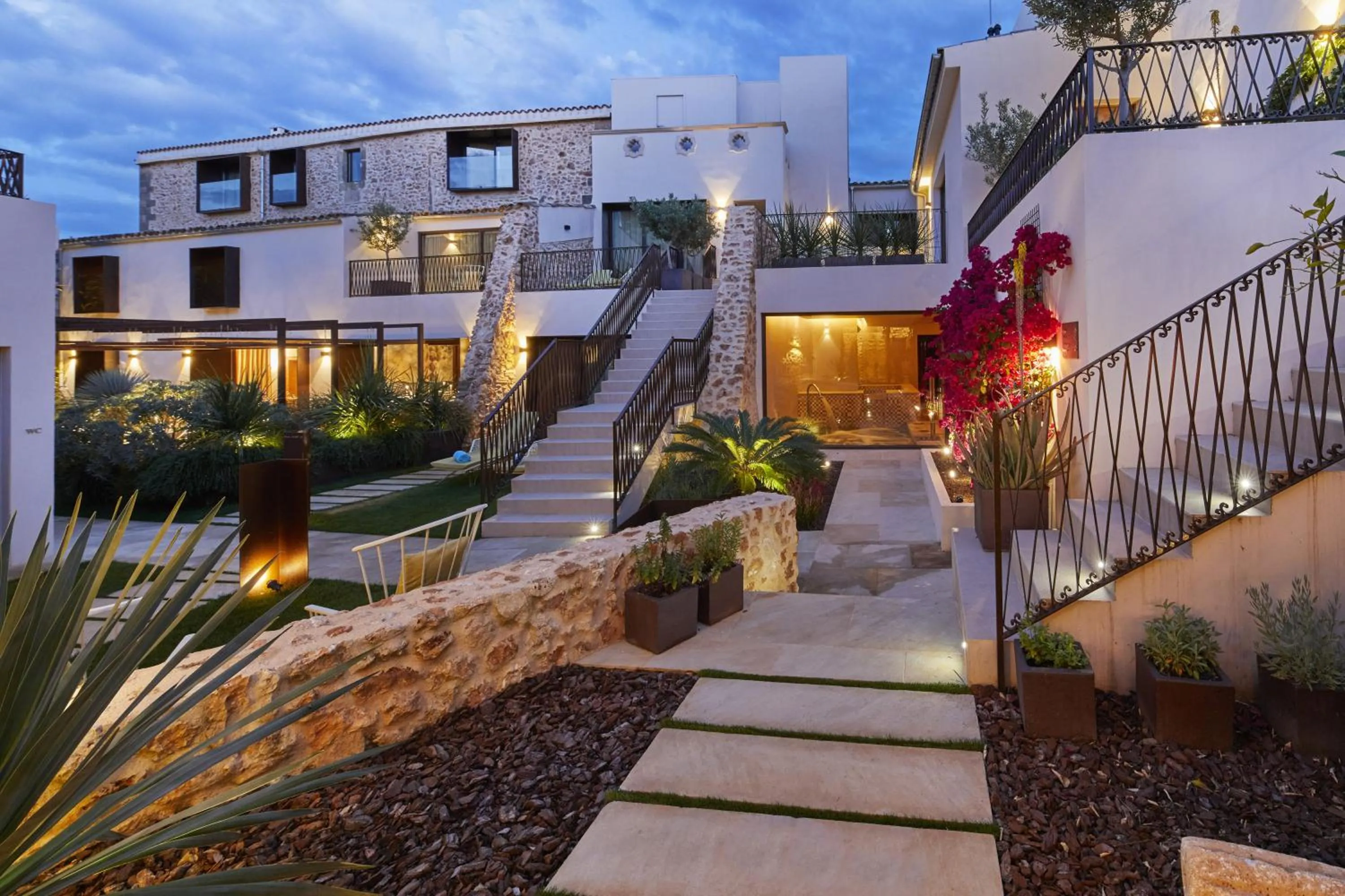 Garden in Sa Creu Nova Petit Palais Art & Spa