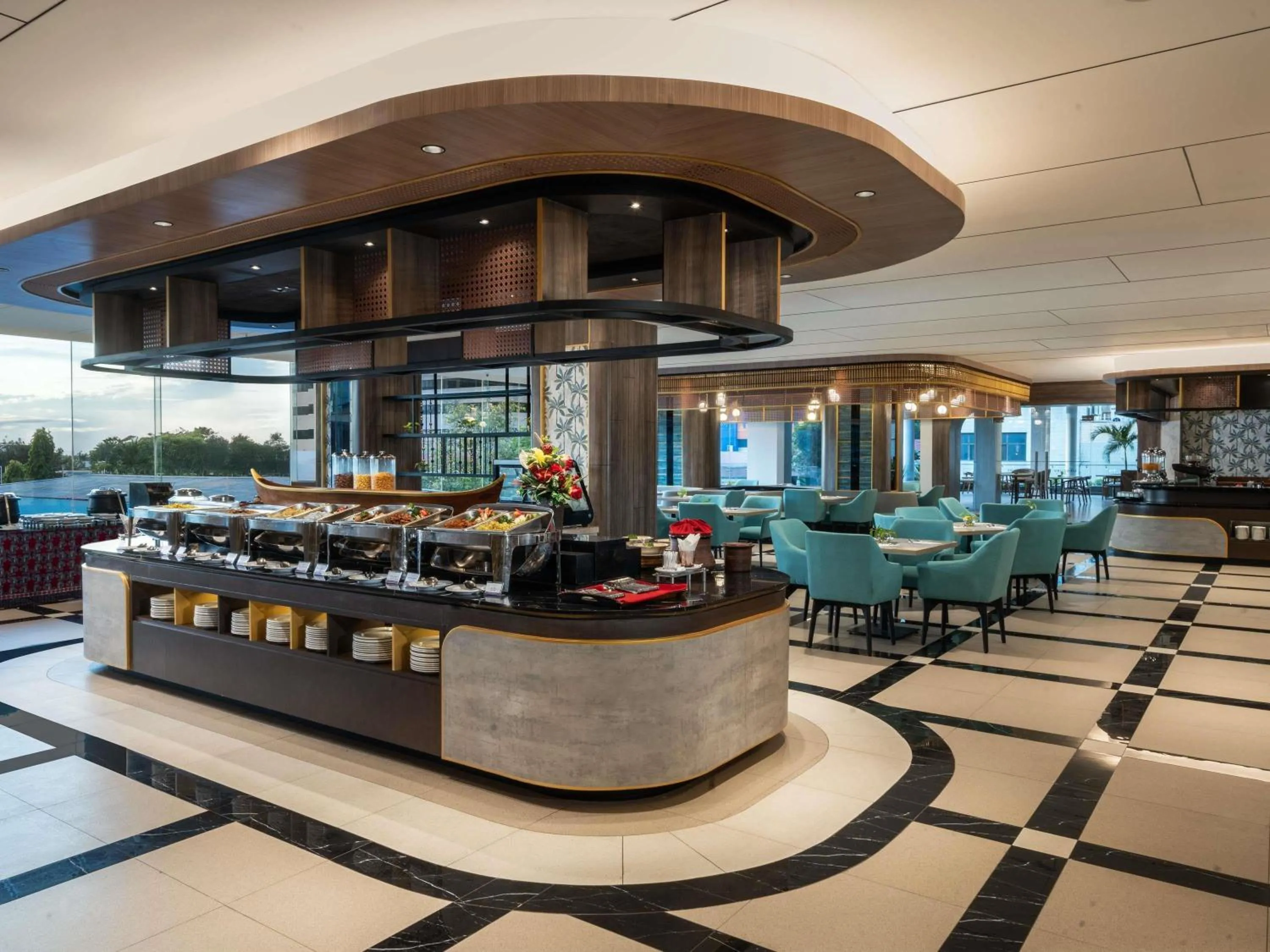 Restaurant/places to eat in Mercure Jayapura