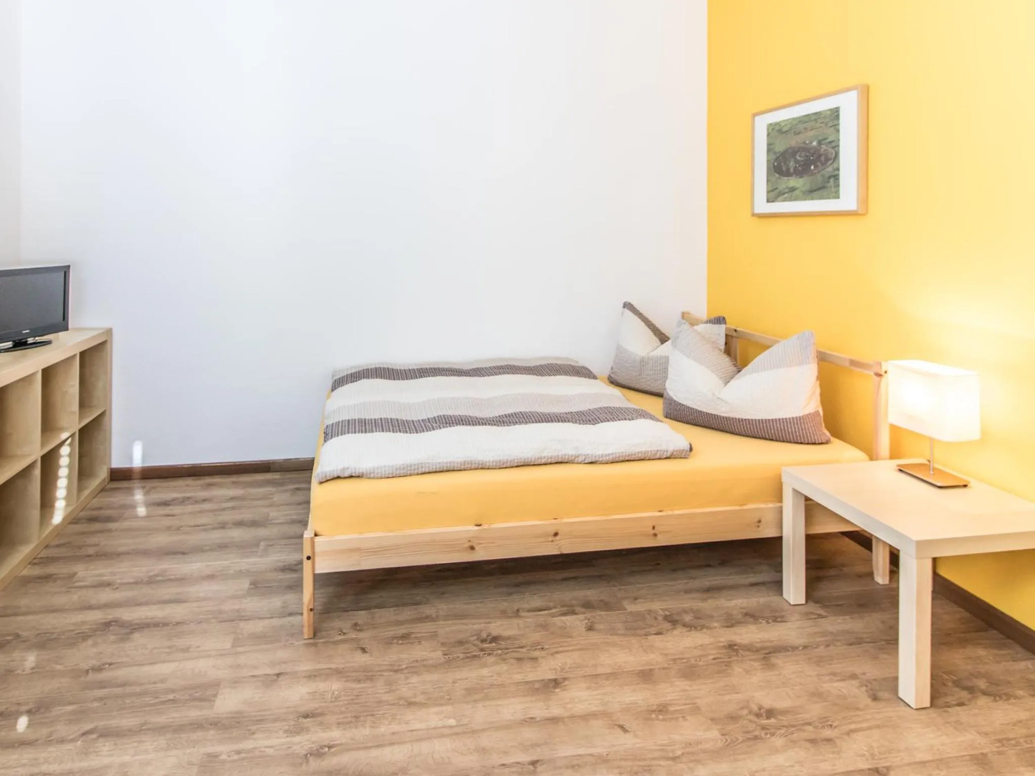 Bed in Pension Molsdorf