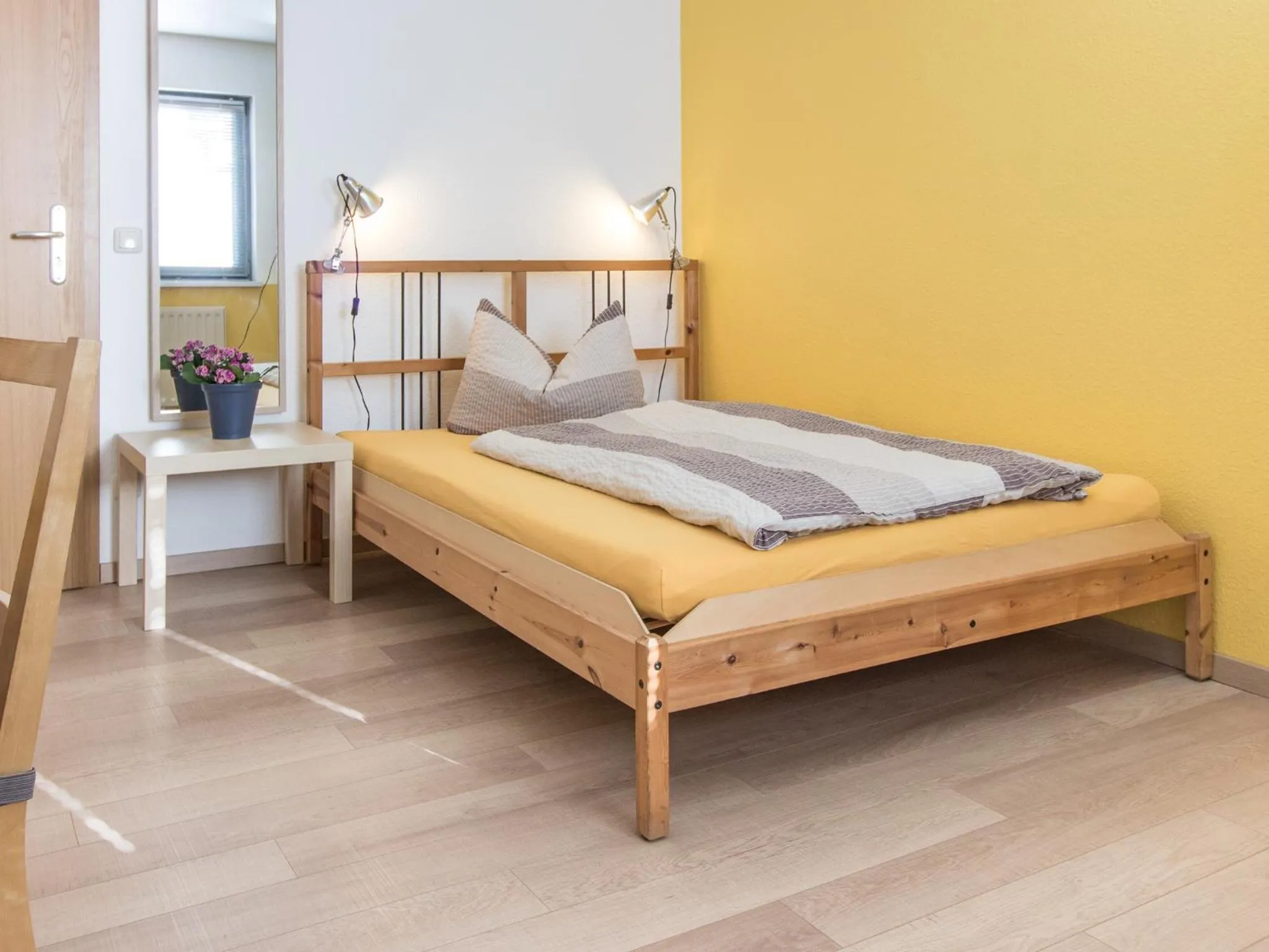 Bed in Pension Molsdorf