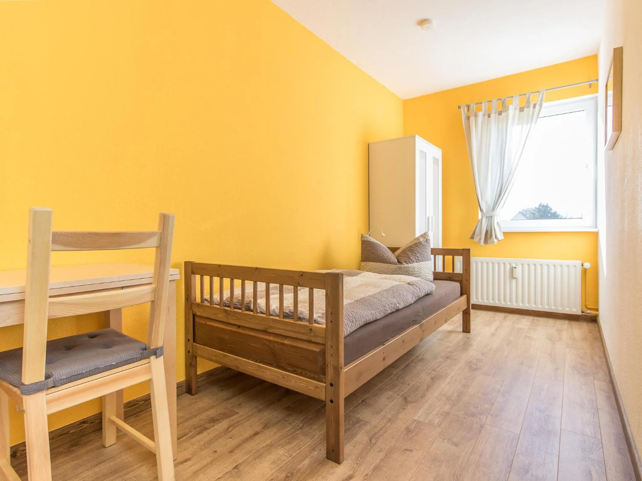 Bed in Pension Molsdorf