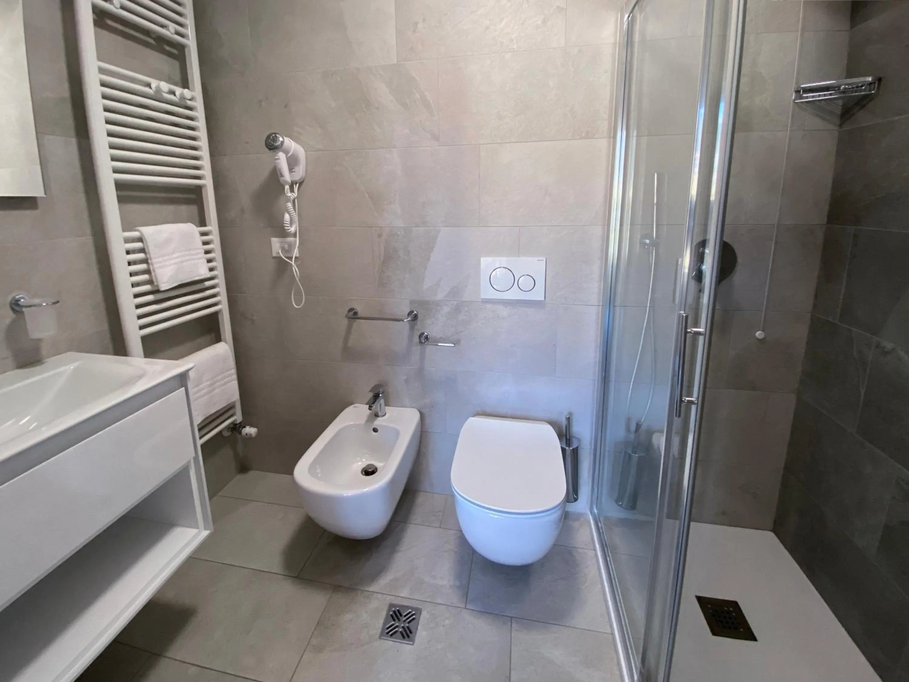 Toilet in Hotel Villa Paolina