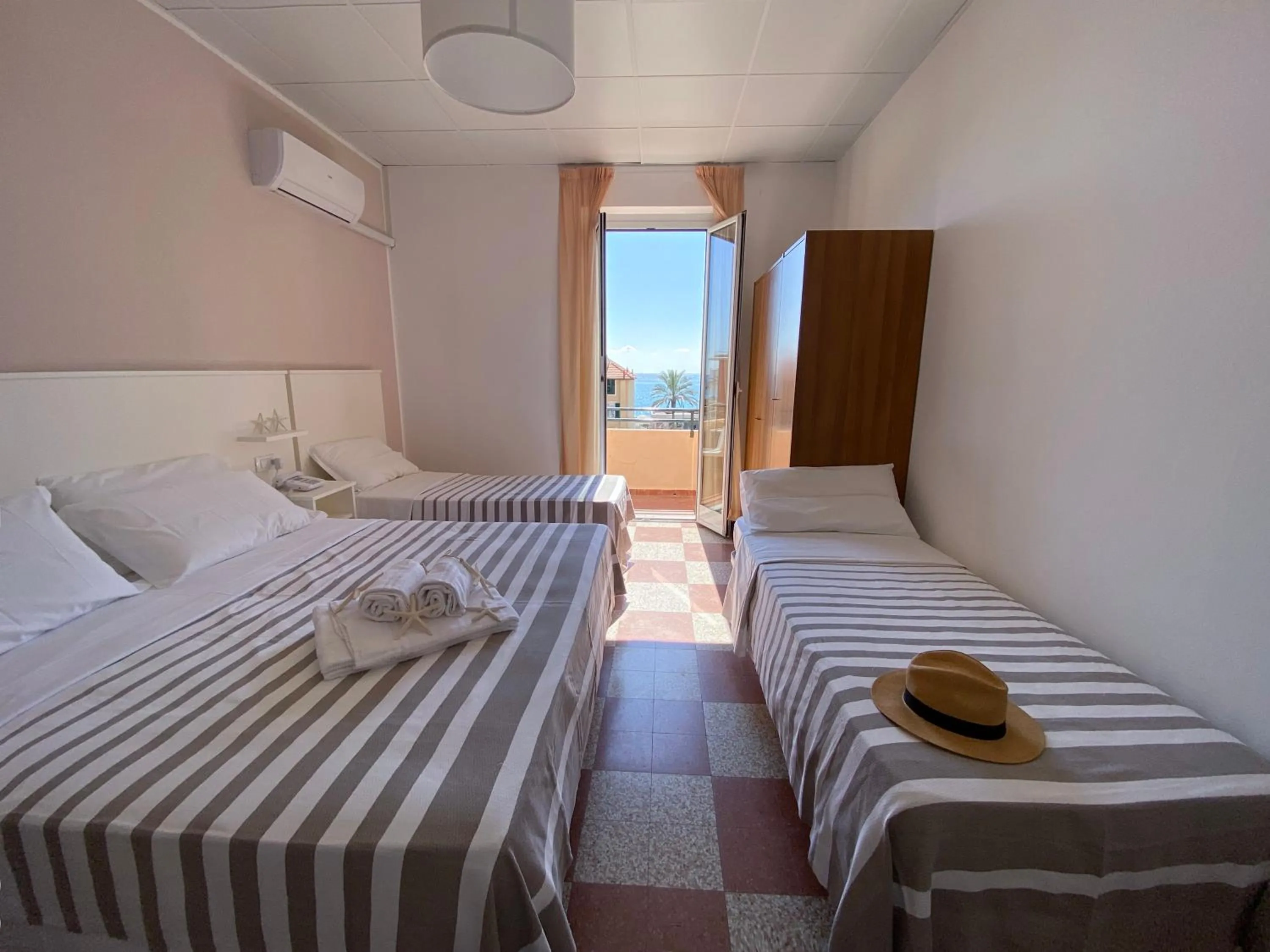 Bed in Hotel Villa Paolina