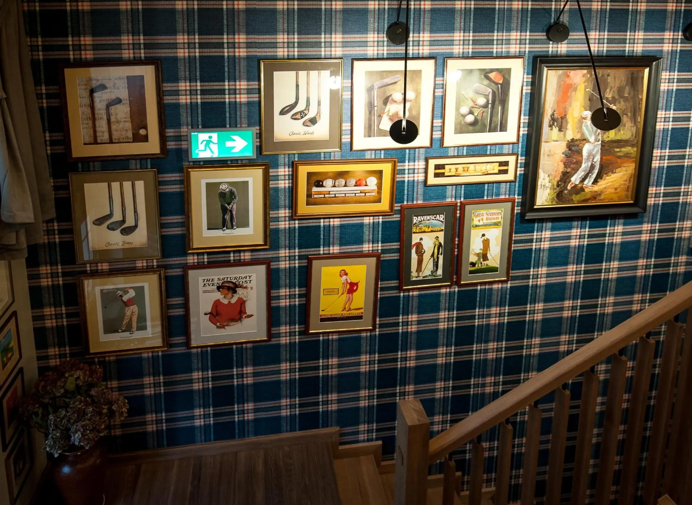 Library in Akademia Kuraszków