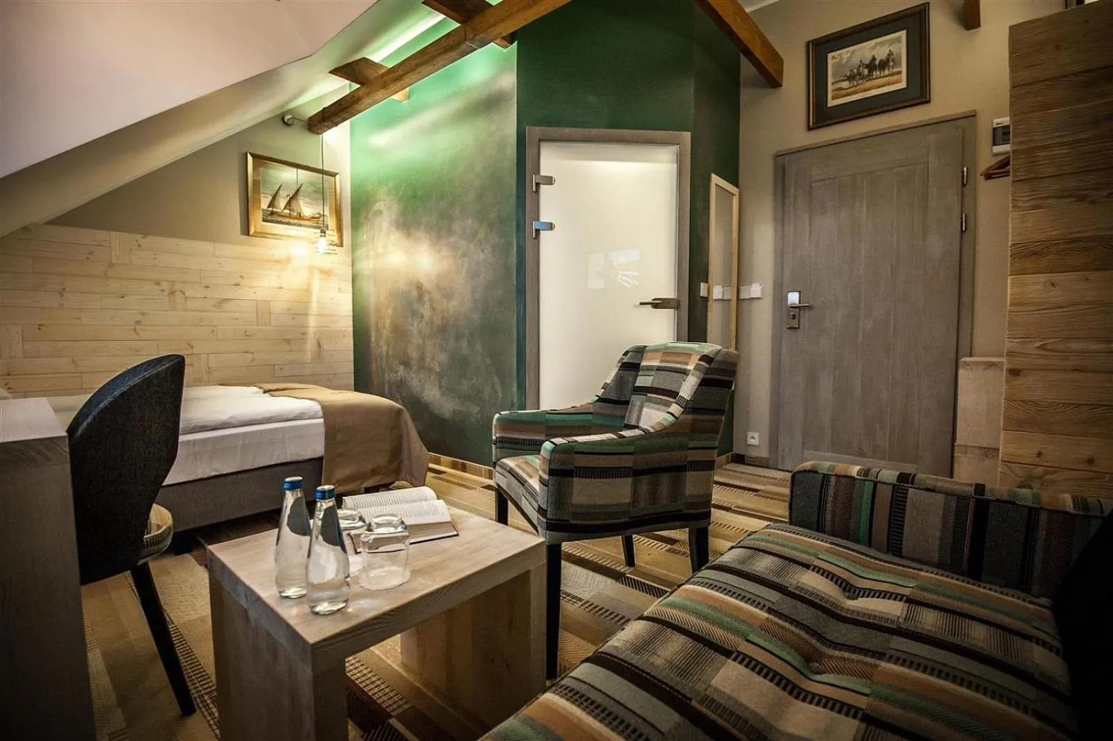 Photo of the whole room, Bed in Akademia Kuraszków