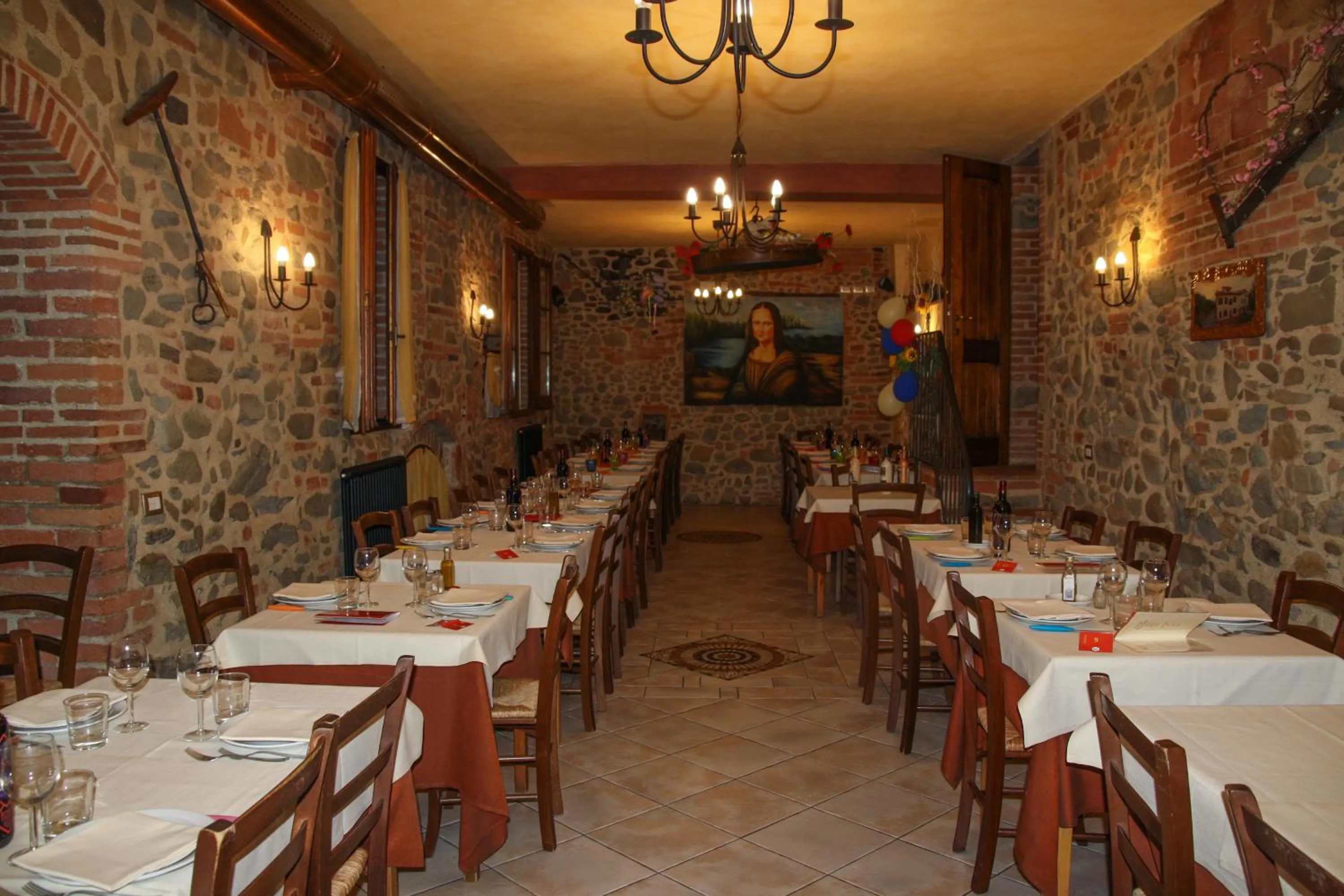 Restaurant/places to eat in Agriturismo Il Piastrino