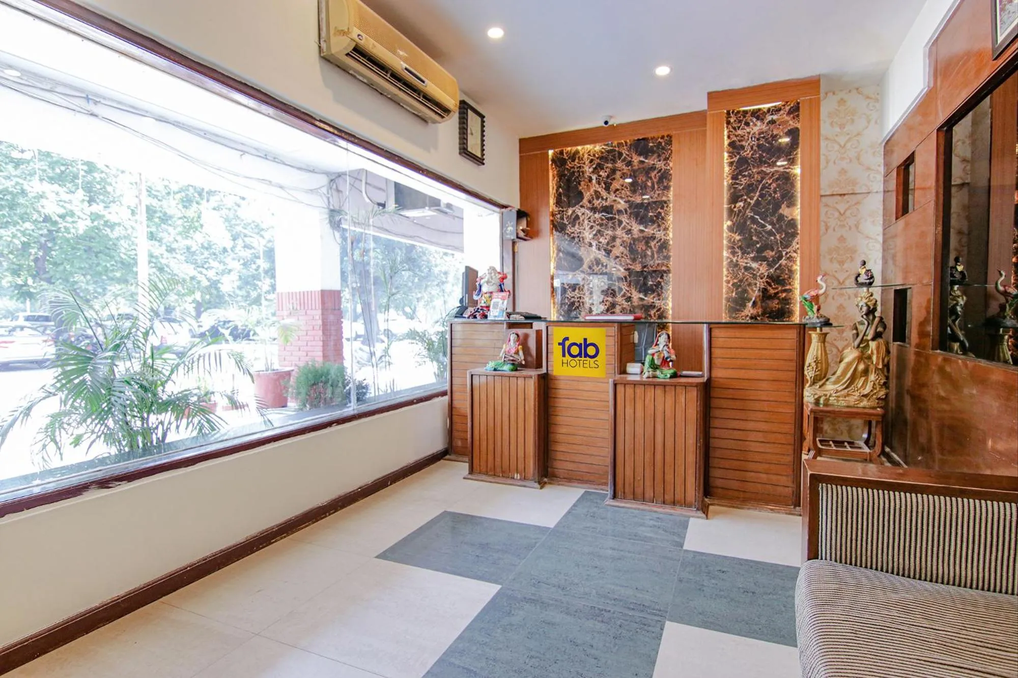 Lobby or reception in FabHotel Town Pride