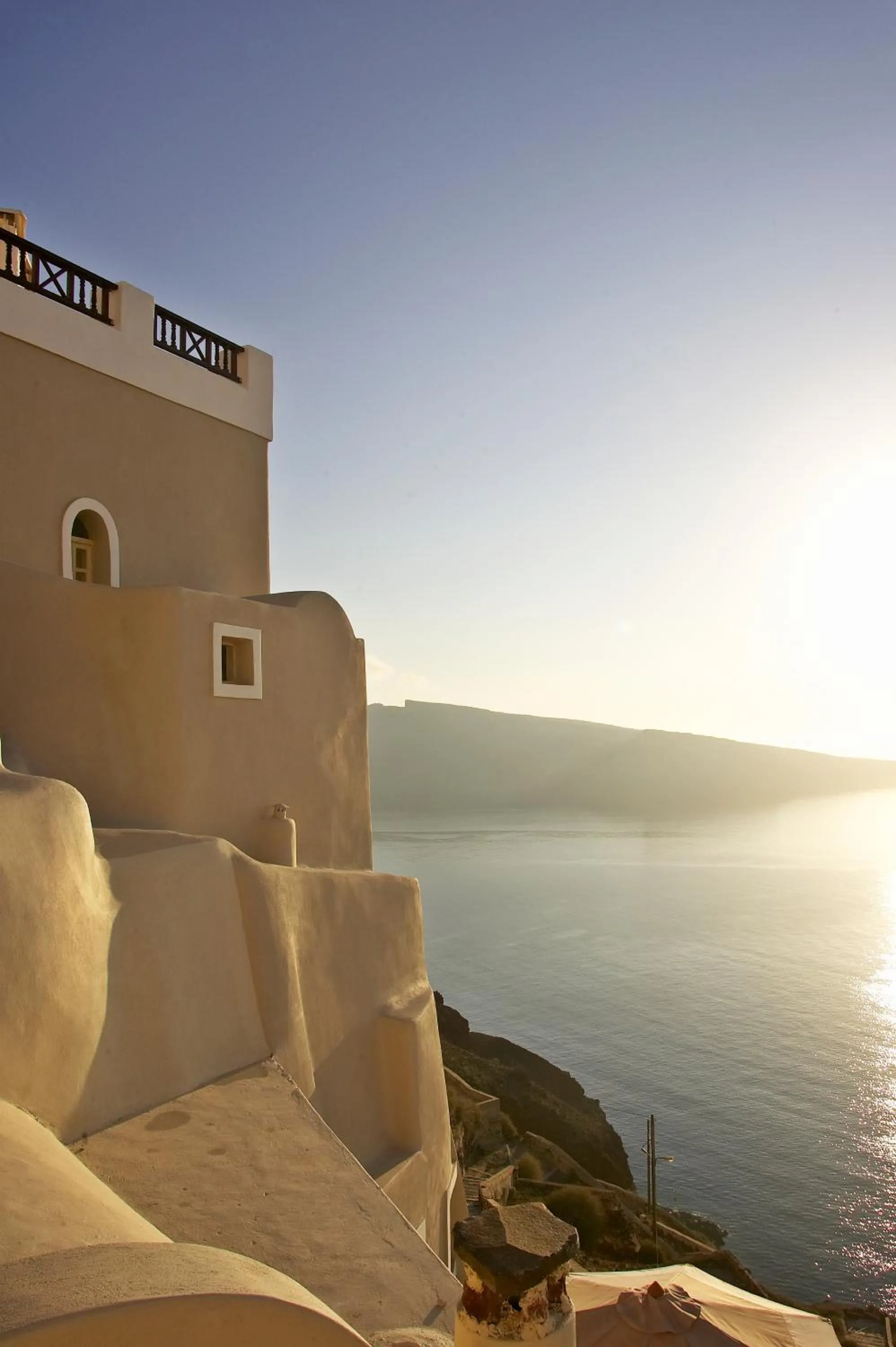 Facade/entrance in Art Maisons Oia Castle
