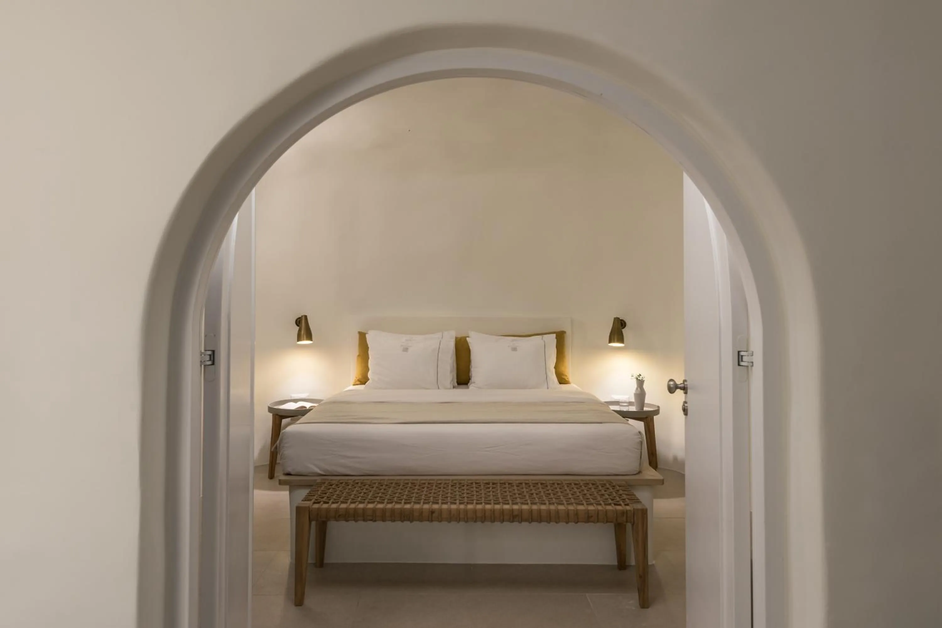 Bedroom, Bed in Art Maisons Oia Castle