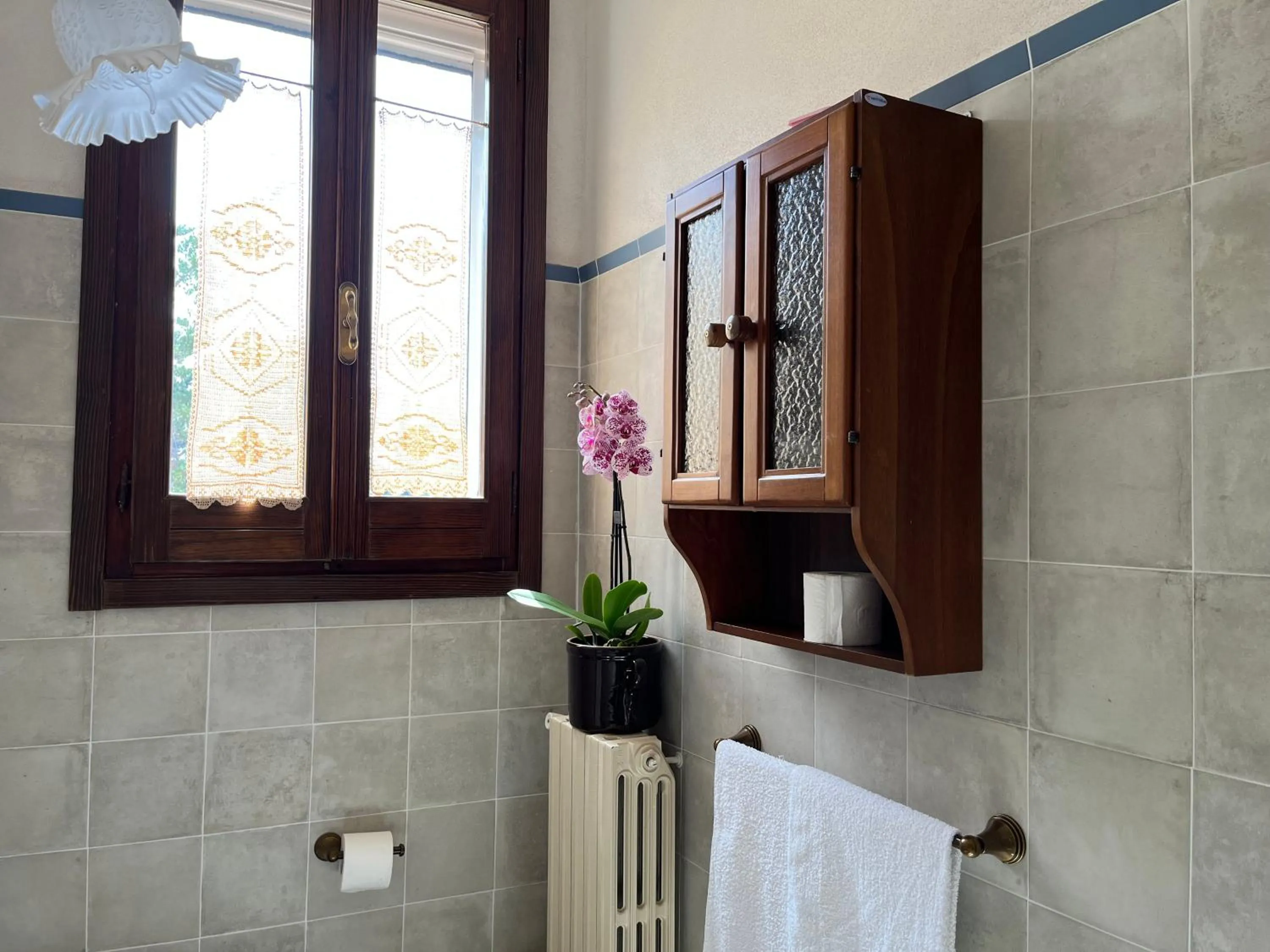Bathroom in Masseria La Camardia