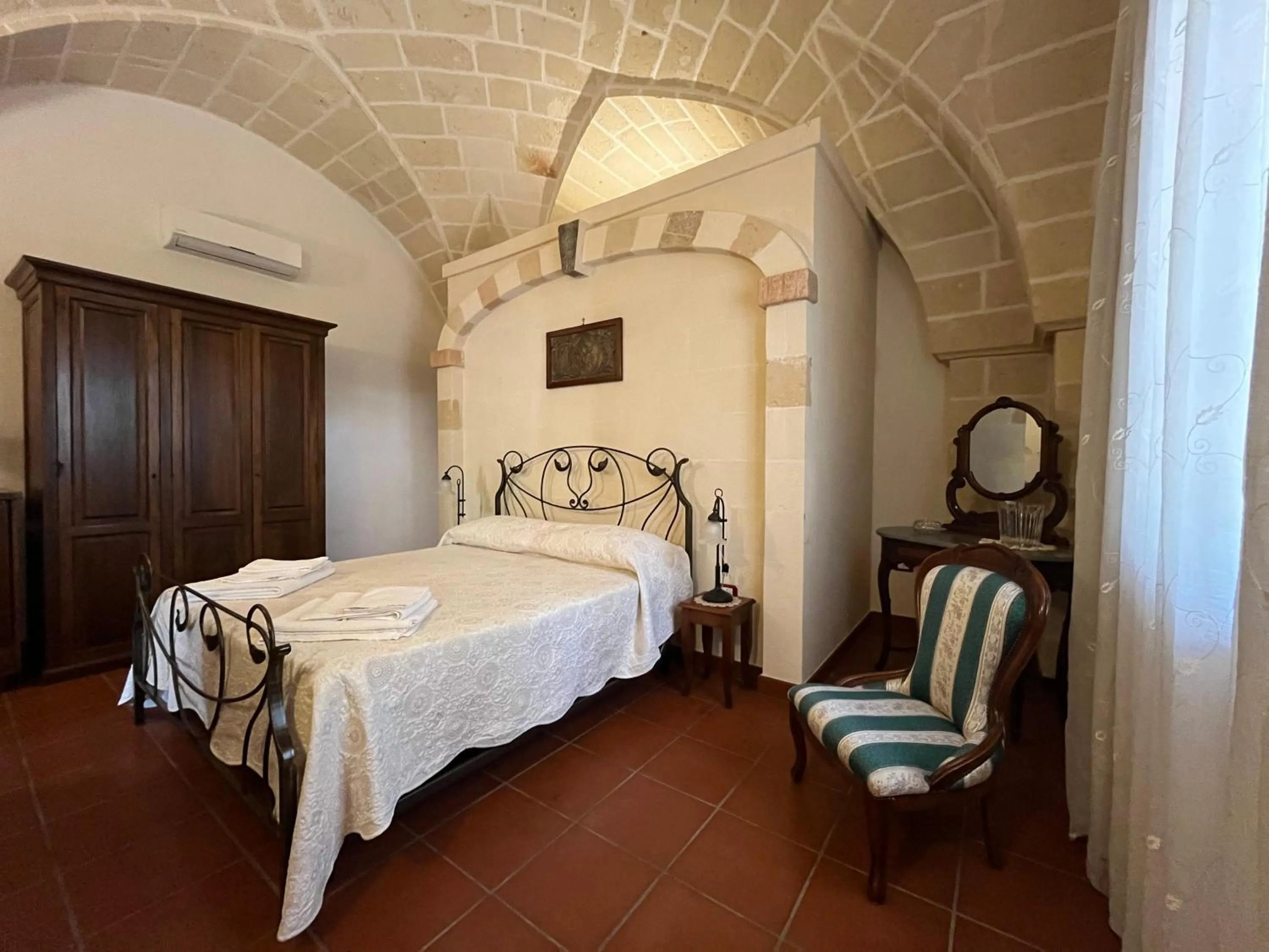 Bedroom, Bed in Masseria La Camardia