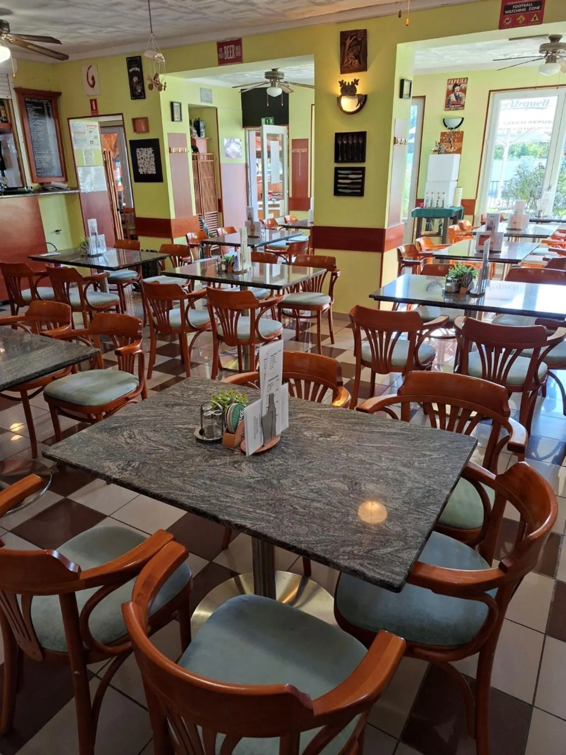 Grill Terasz Étterem és Szálláshely