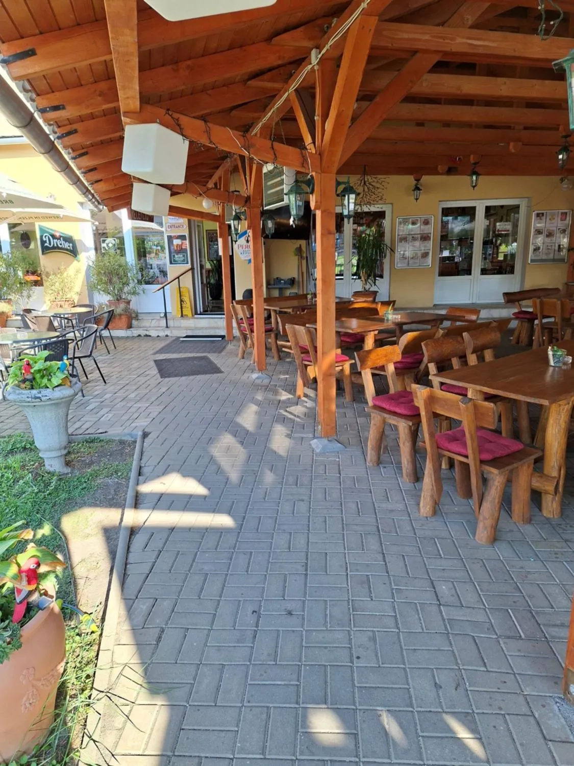 Grill Terasz Étterem és Szálláshely