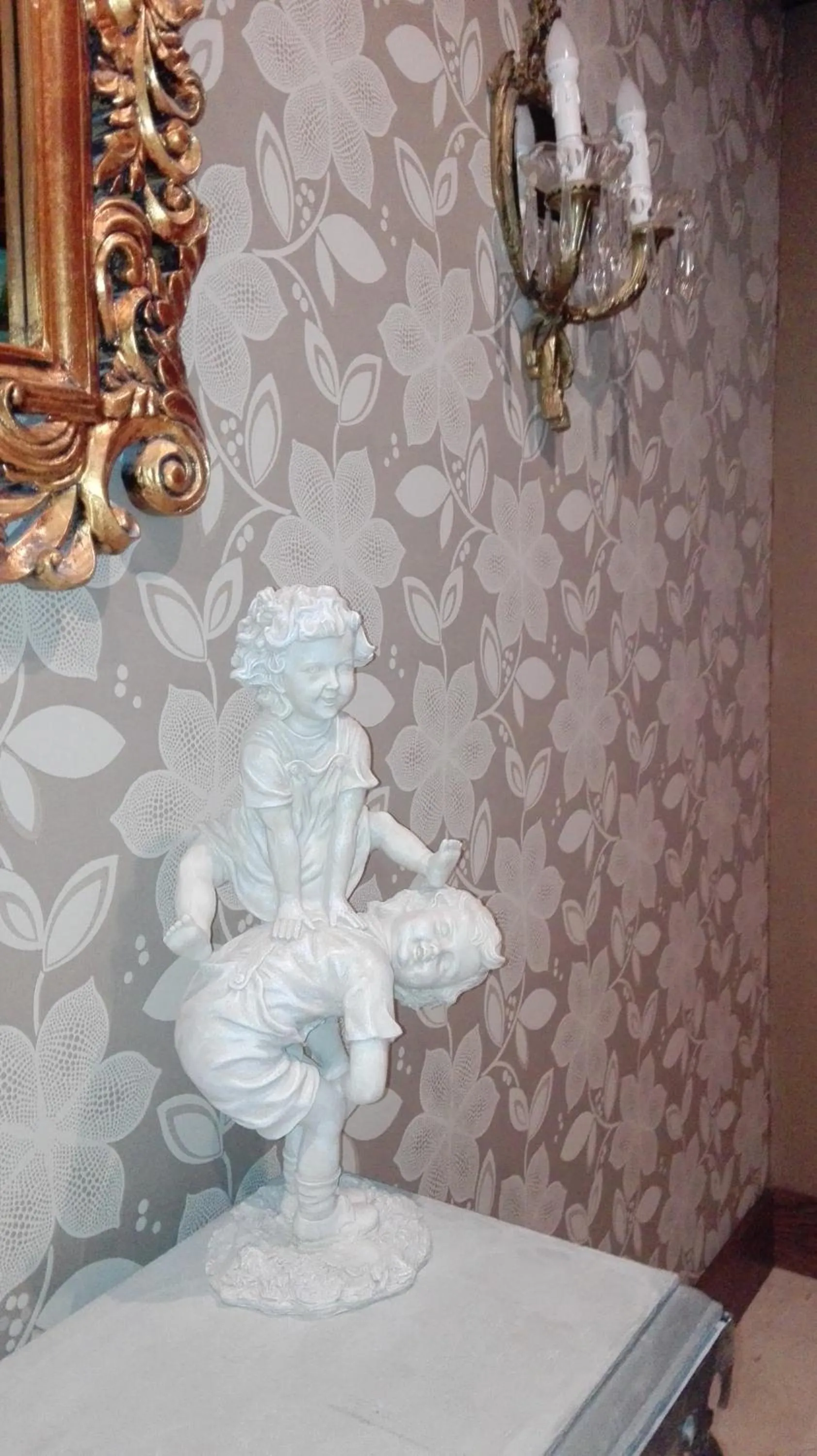 Decorative detail in Hotel Confort BRASEROS