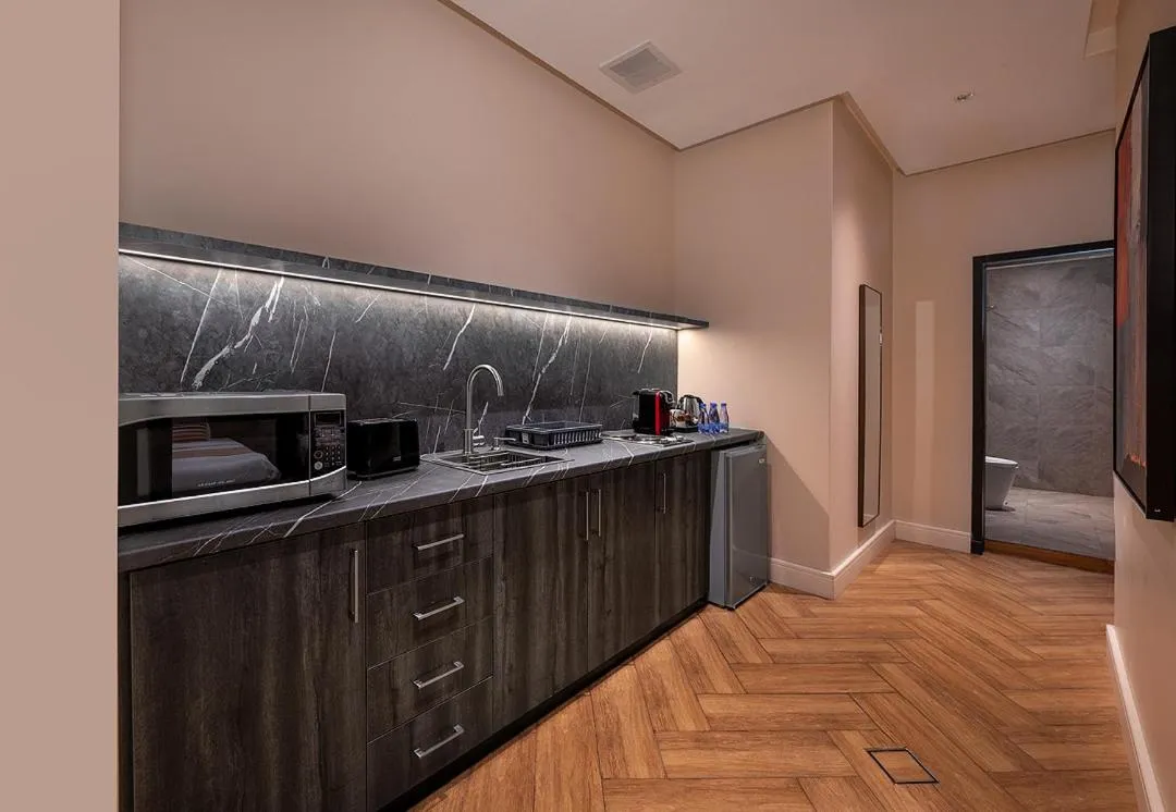 Kitchen or kitchenette in Viola Gardens Residence Serviced apartments