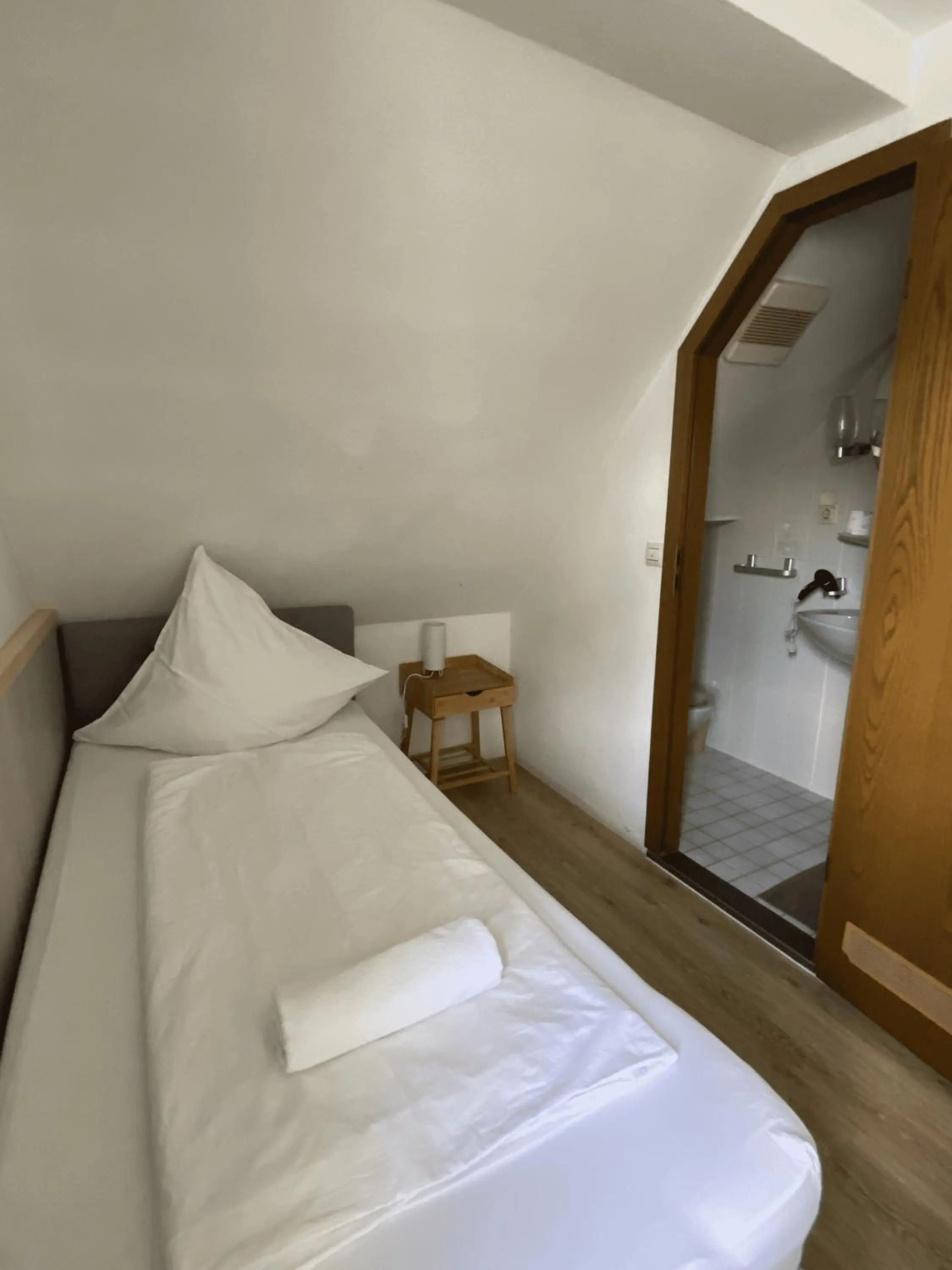 Bedroom, Bed in Hotel & Hostel Albstadt