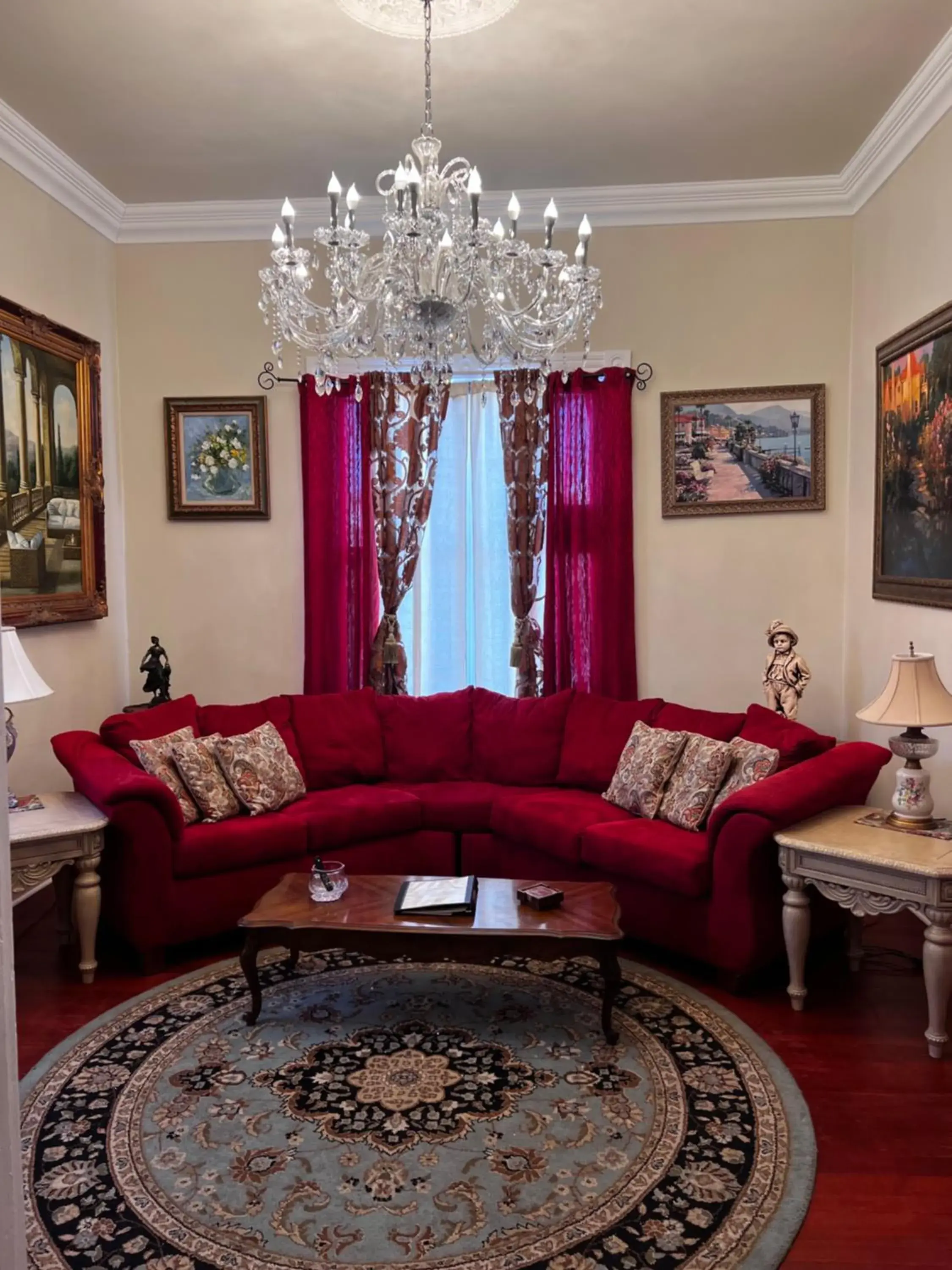 One-Bedroom House in El Amador Inn Downtown Tucson One-Bedroom House in El Amador Inn Downtown Tucson