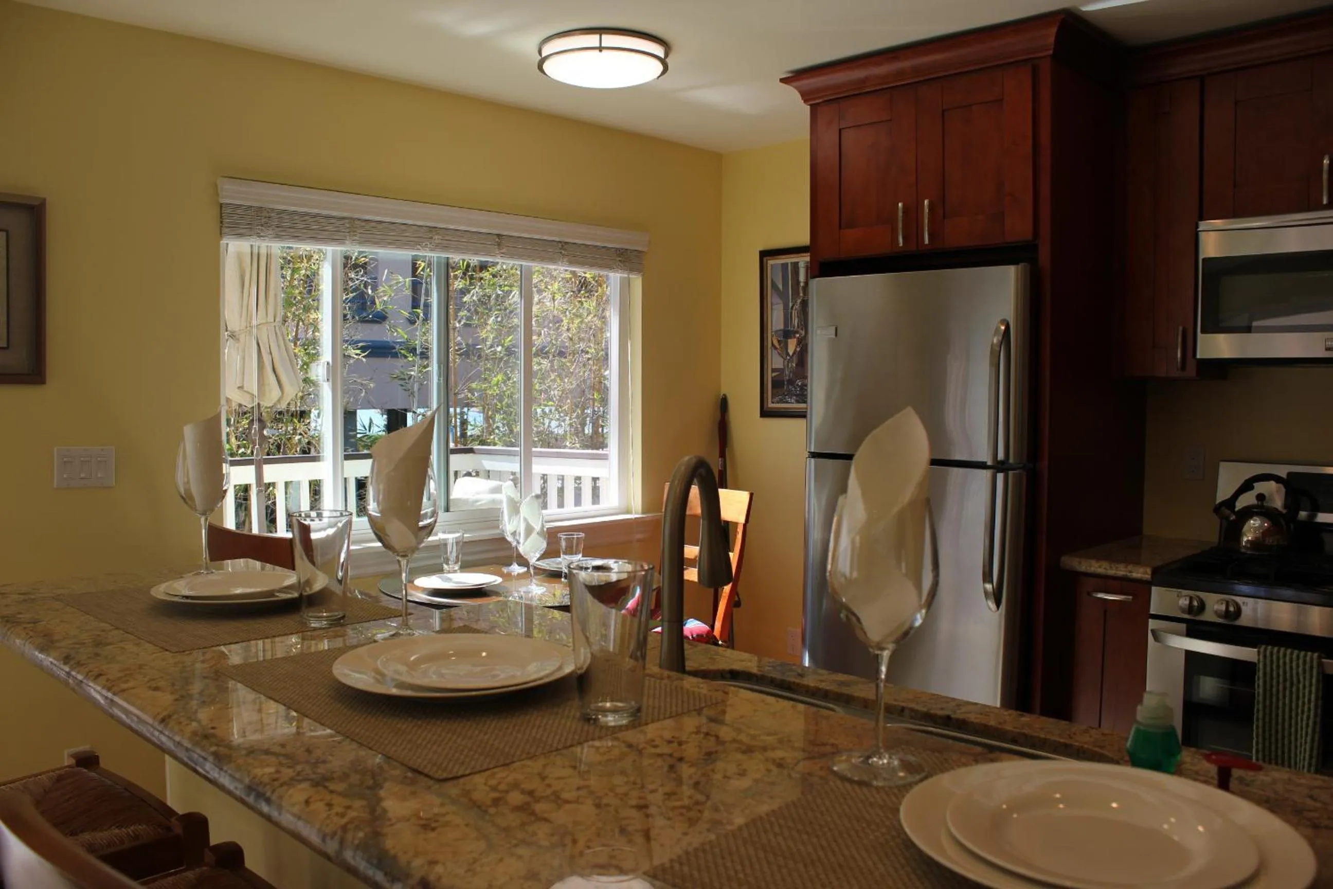 Kitchen or kitchenette in The Beach Palms Carlsbad