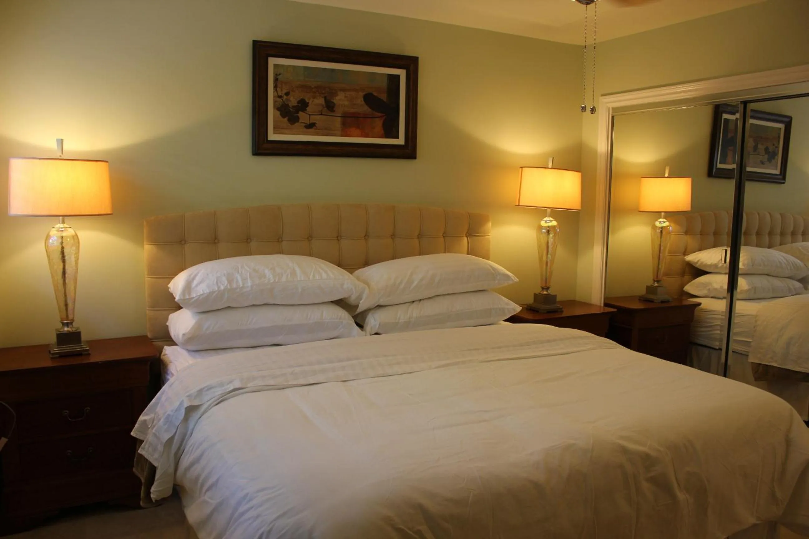 Bed in The Beach Palms Carlsbad