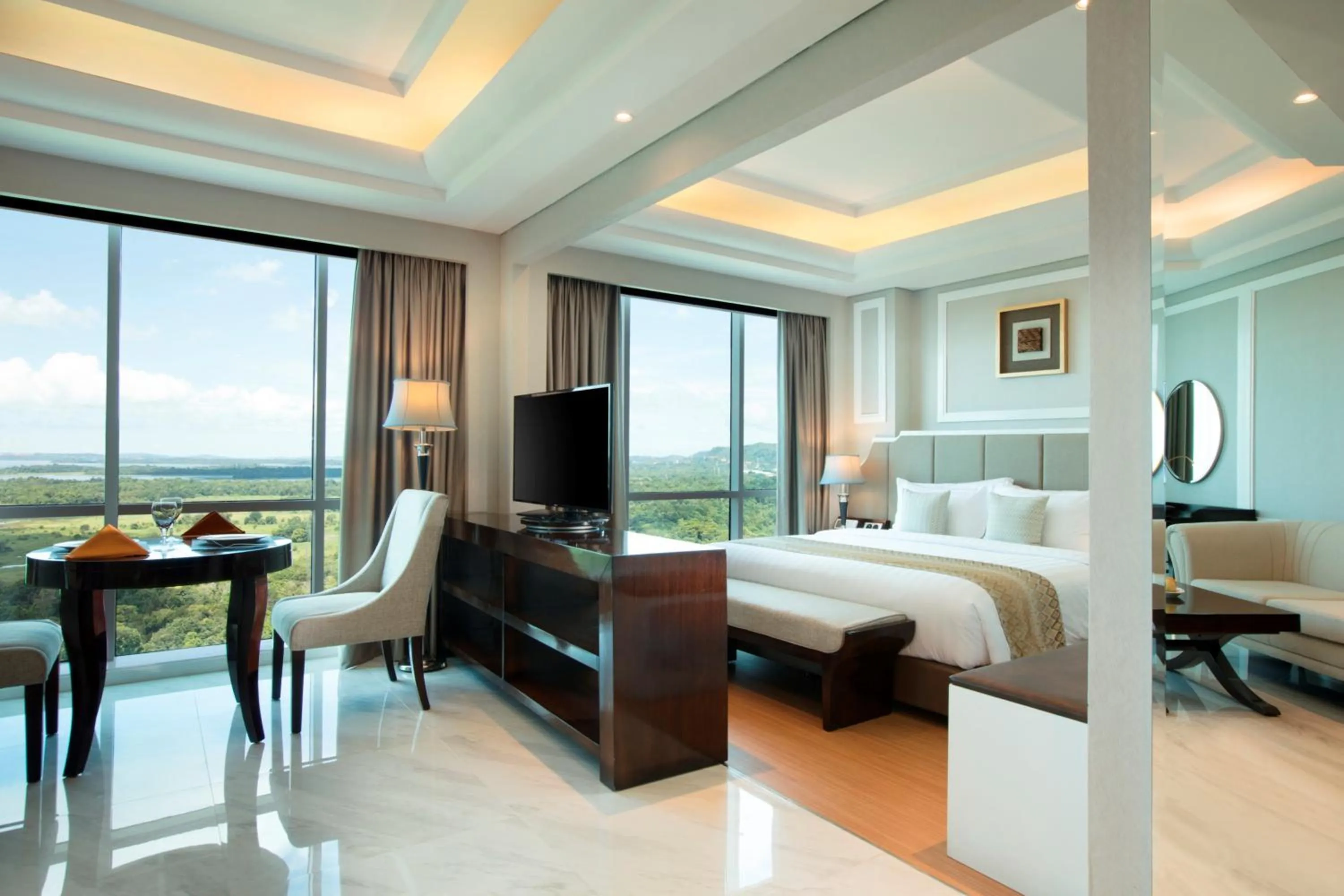 Bed in Wyndham Panbil Batam