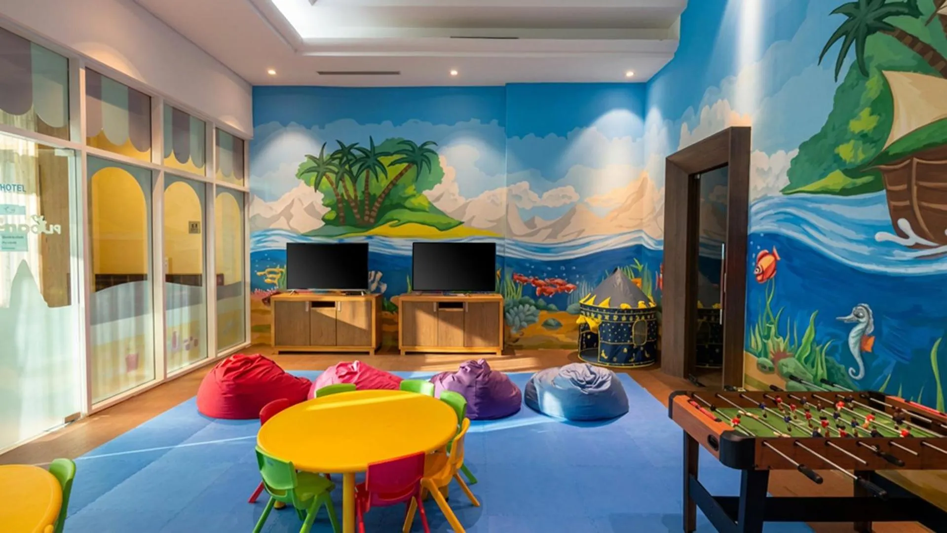 Kids's club in Wyndham Panbil Batam