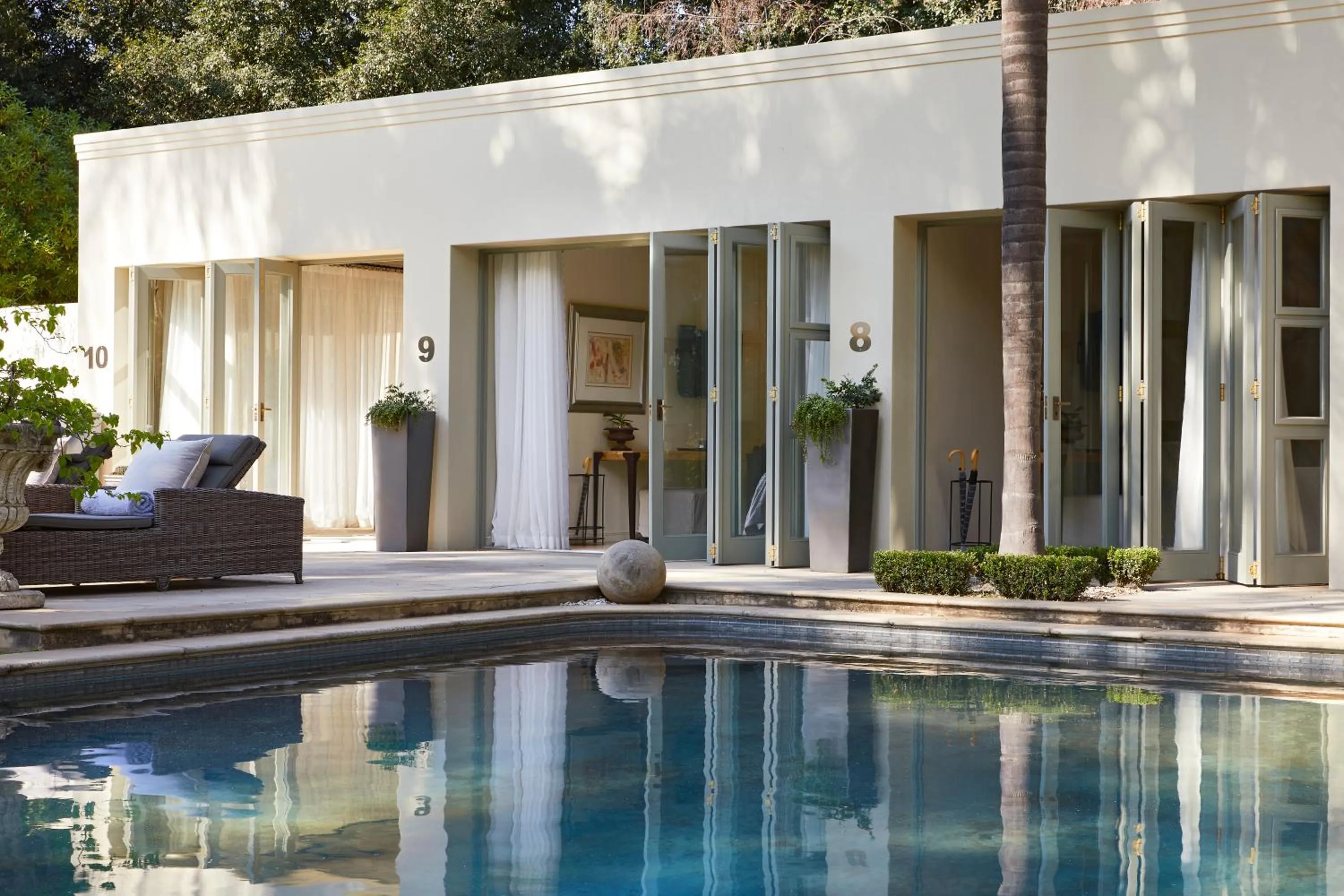 Property building in Hoeveld House