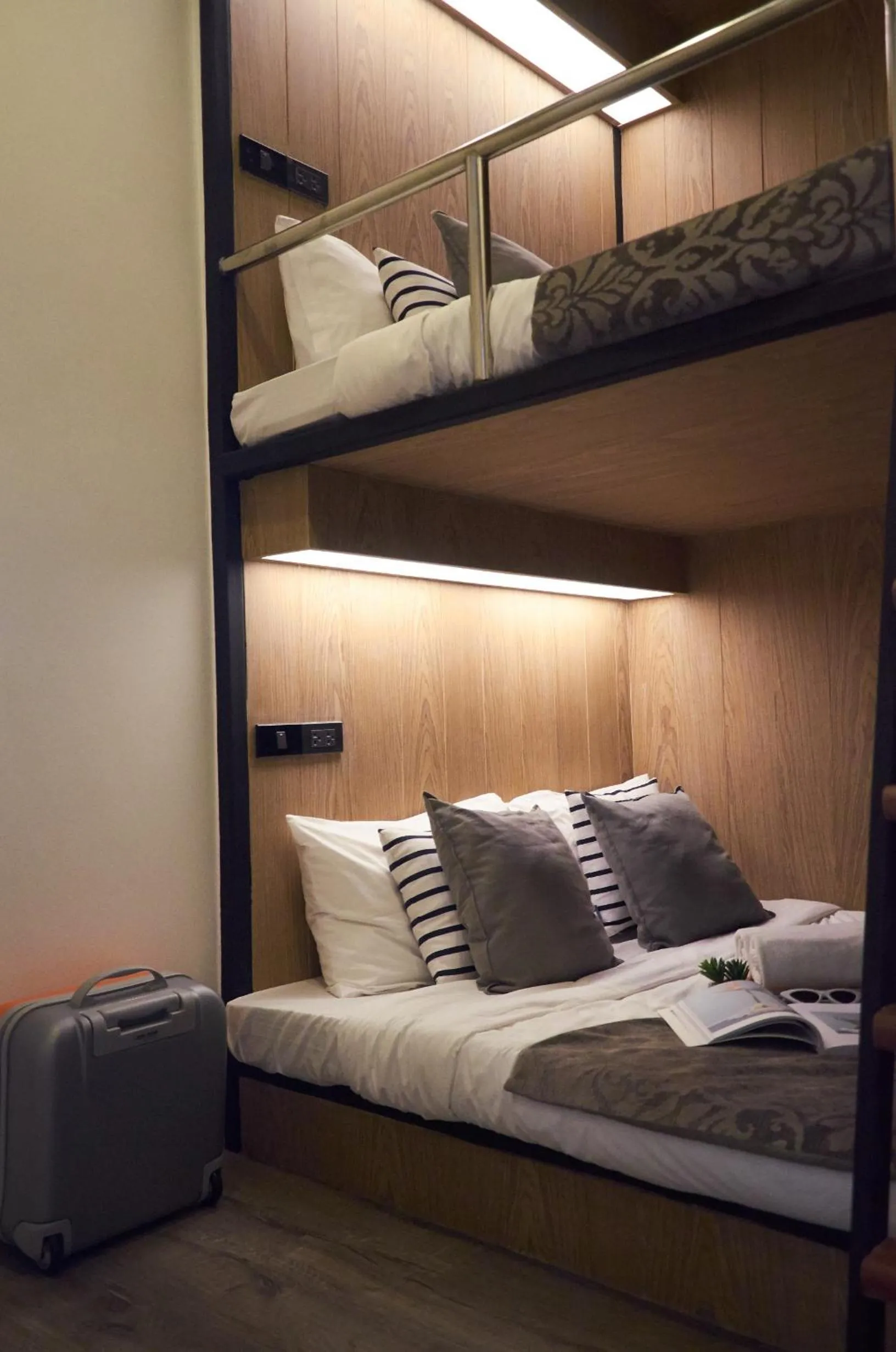 Bed in Vann Bangkok Boutique House