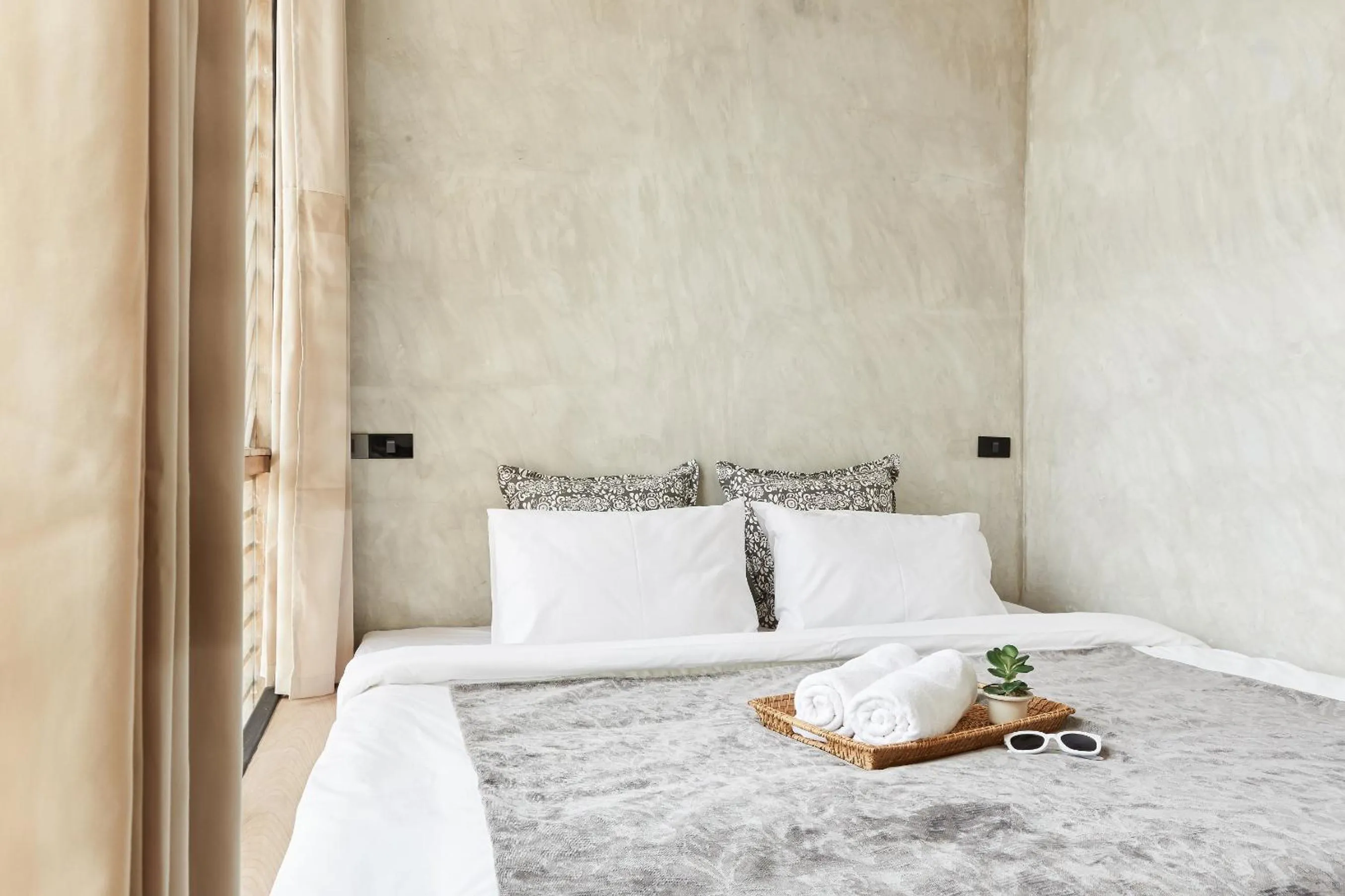 Bed in Vann Bangkok Boutique House