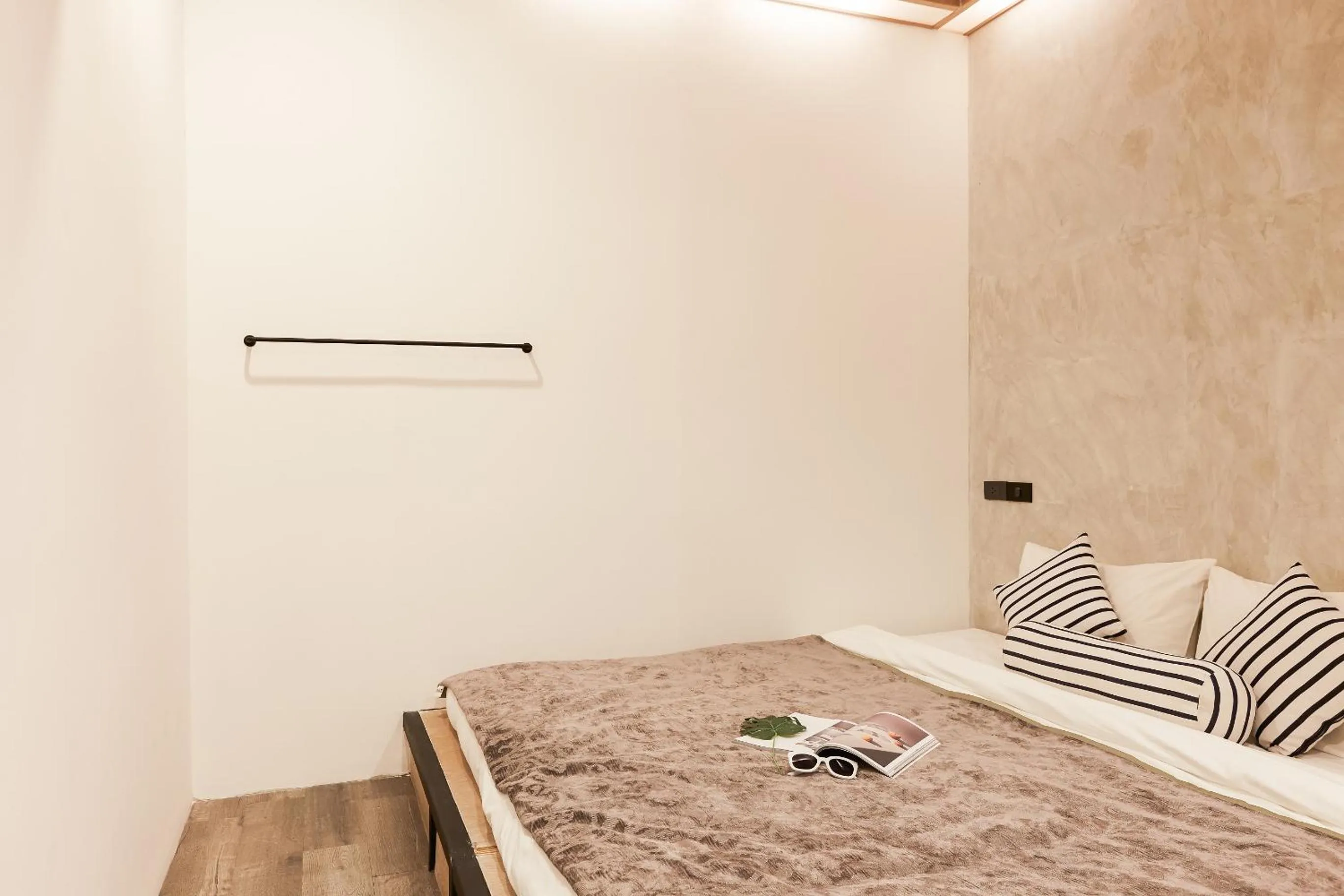 Bed in Vann Bangkok Boutique House