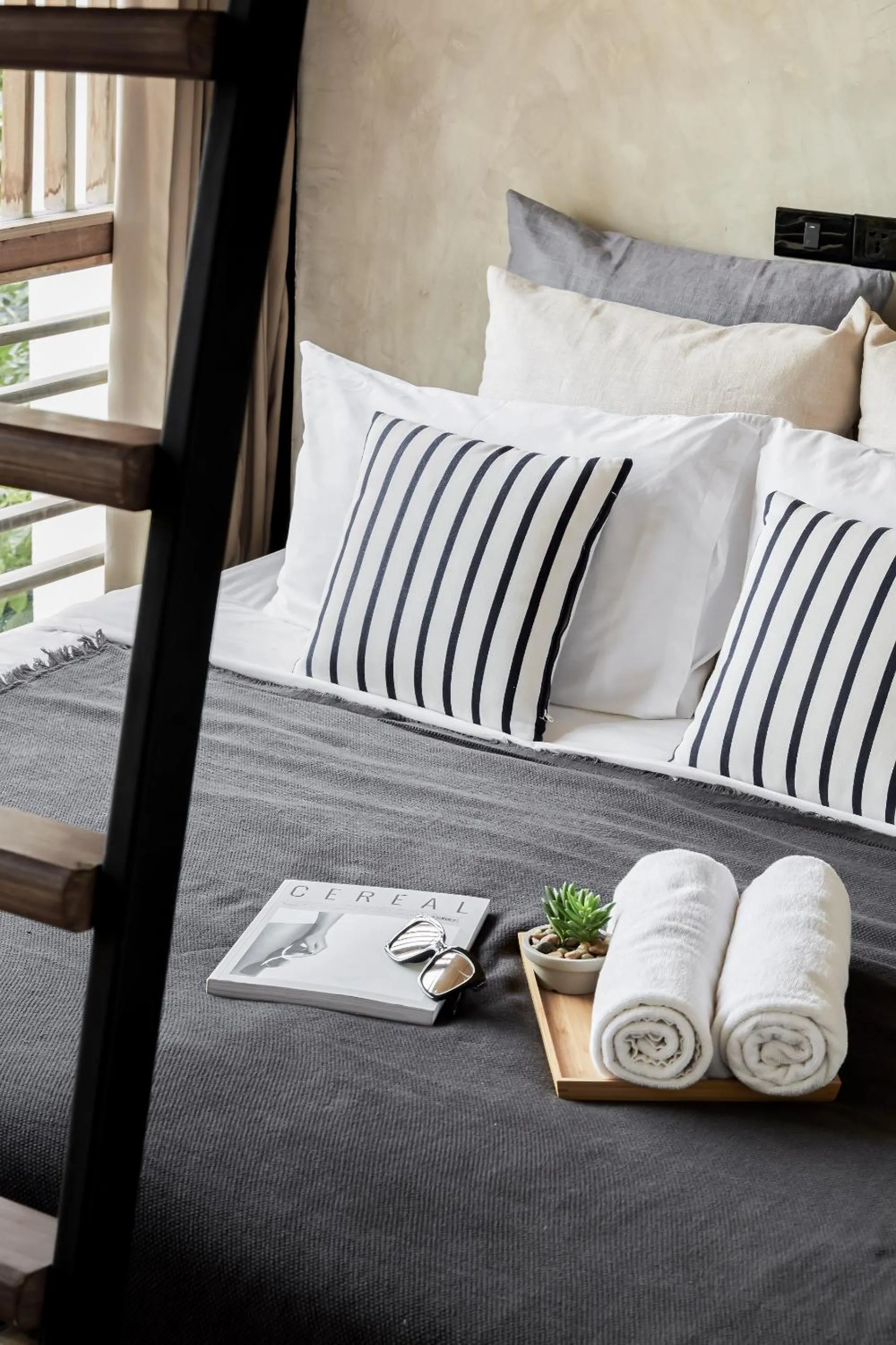 Bed in Vann Bangkok Boutique House