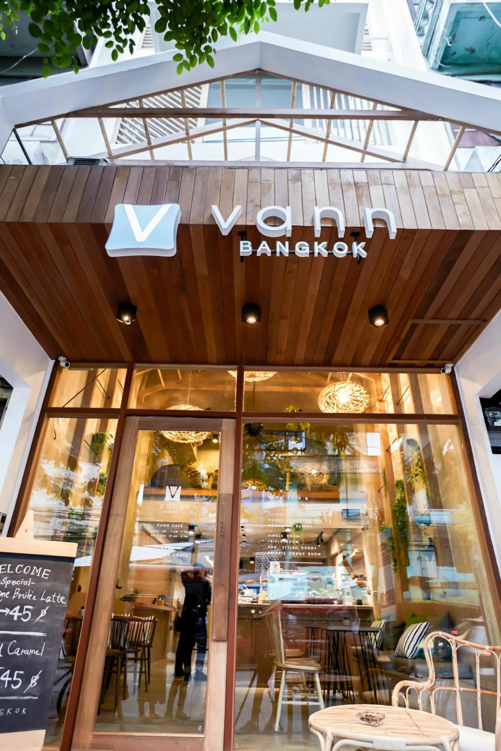 Property building in Vann Bangkok Boutique House