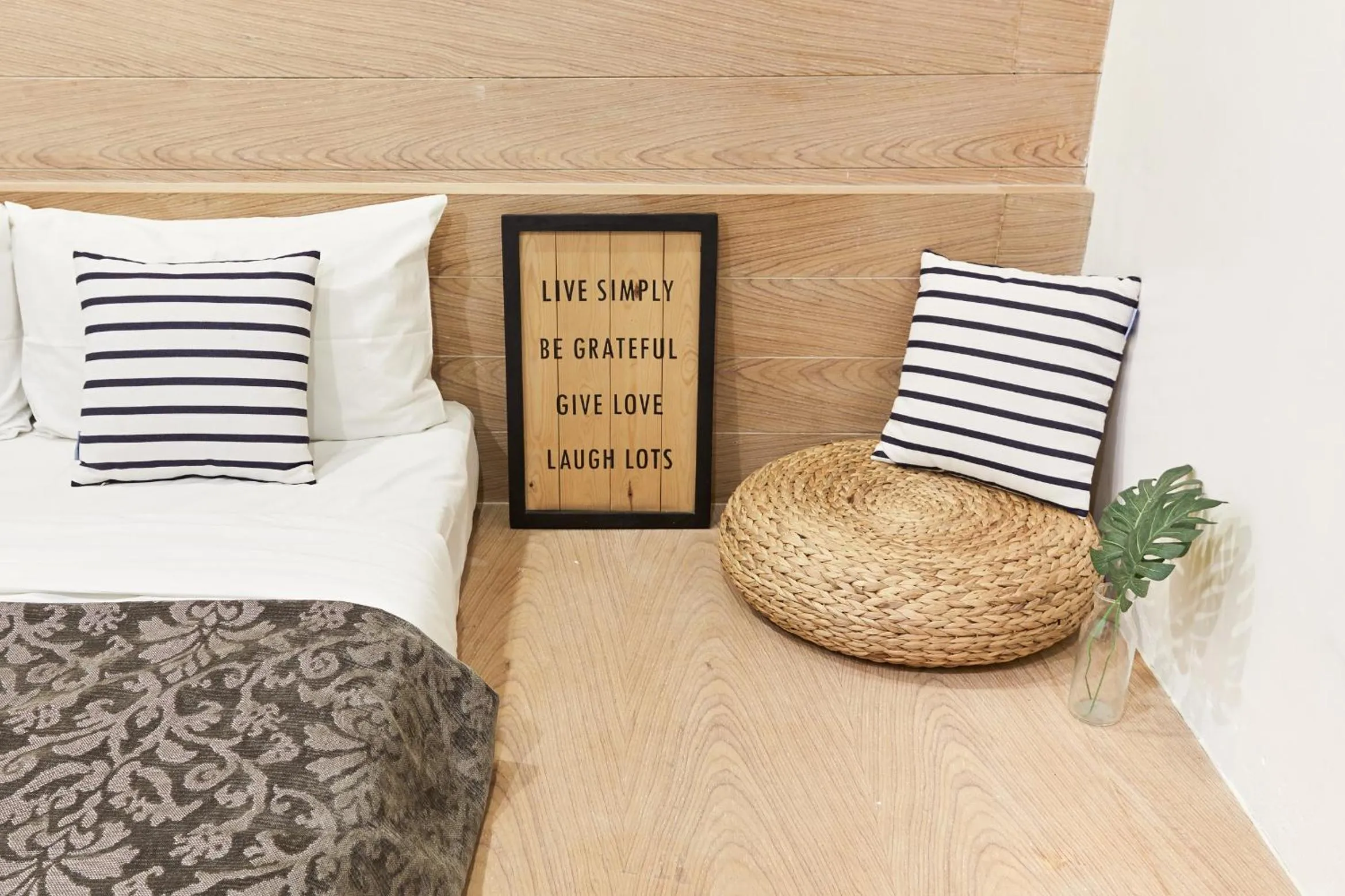 Bed in Vann Bangkok Boutique House