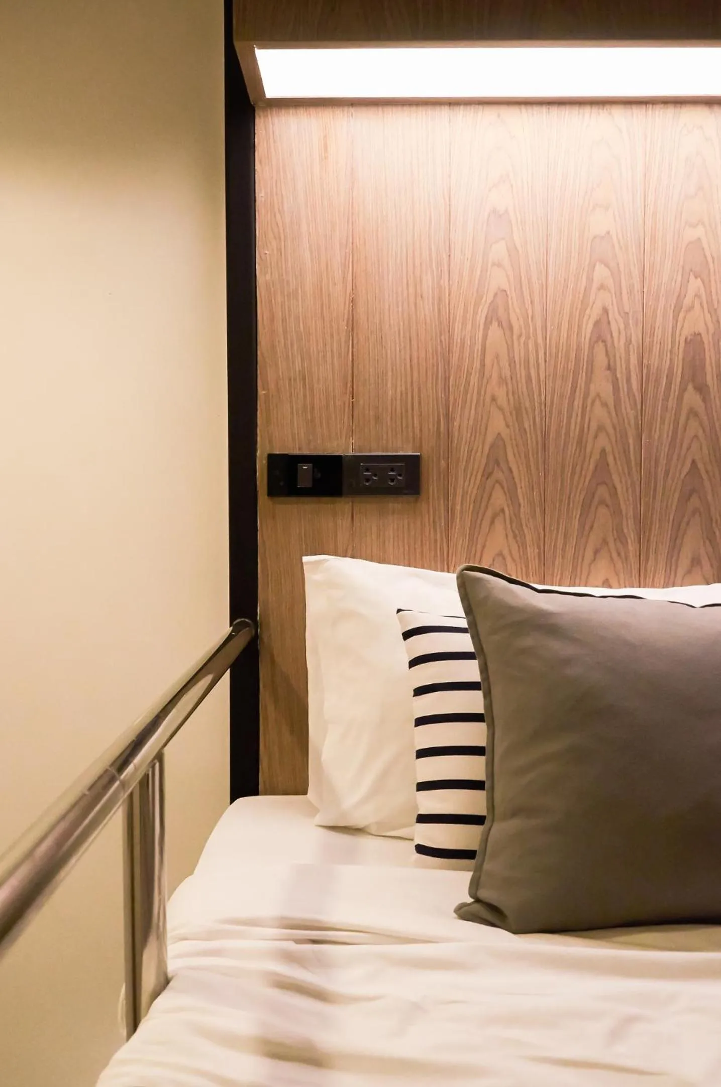 Bed in Vann Bangkok Boutique House