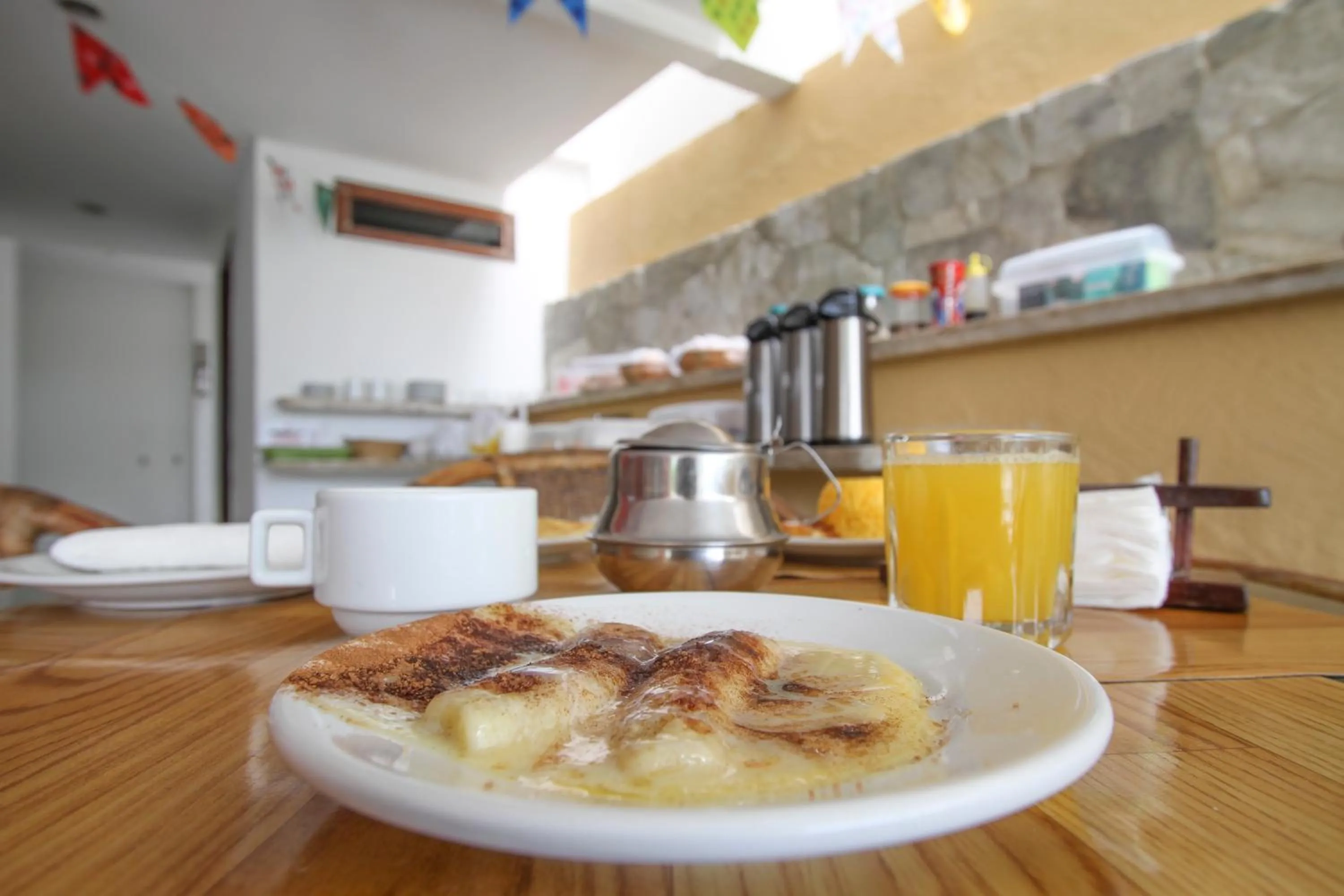 Food and drinks in Marambaia Apart Hotel