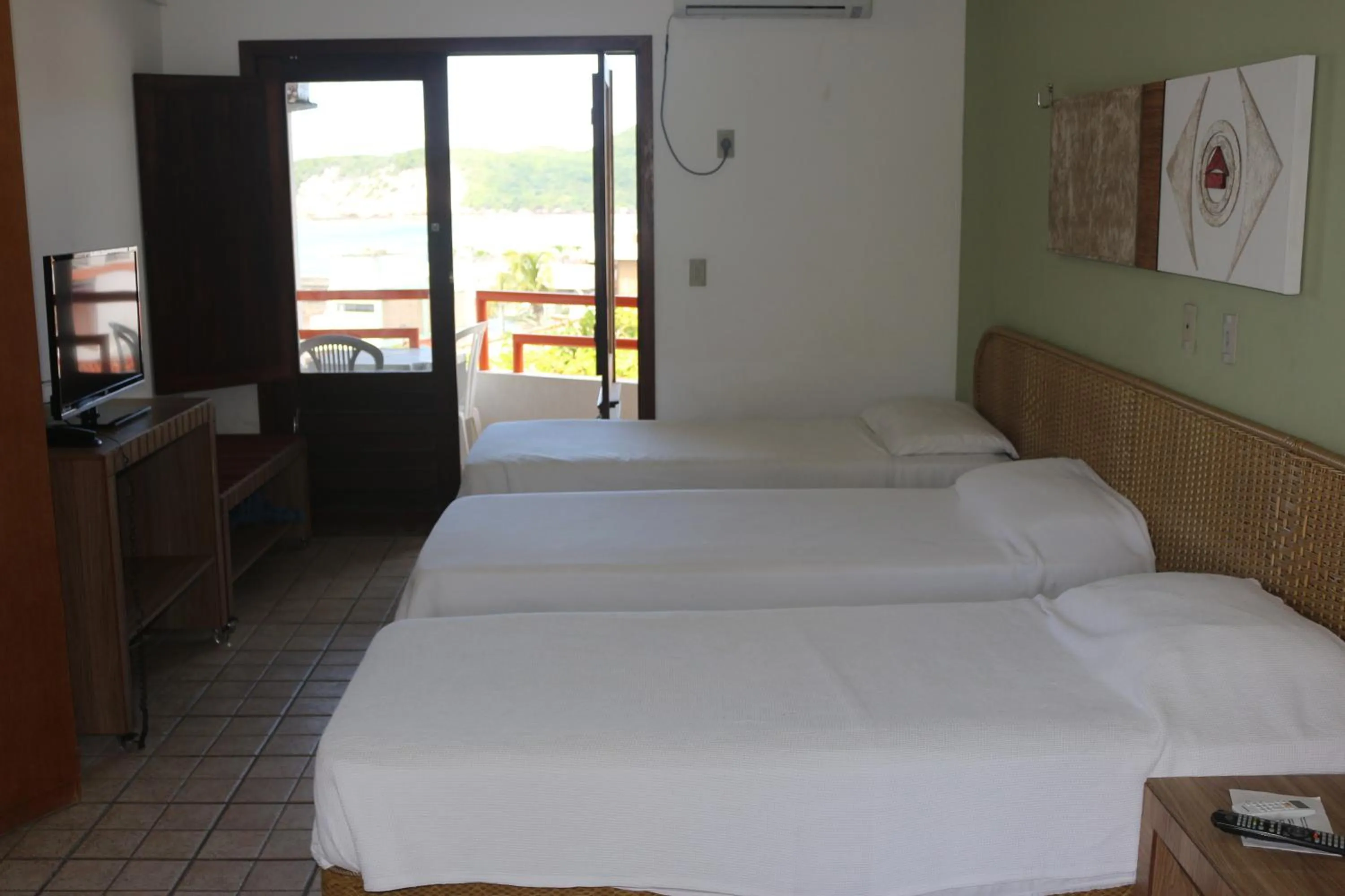 Photo of the whole room, Bed in Marambaia Apart Hotel