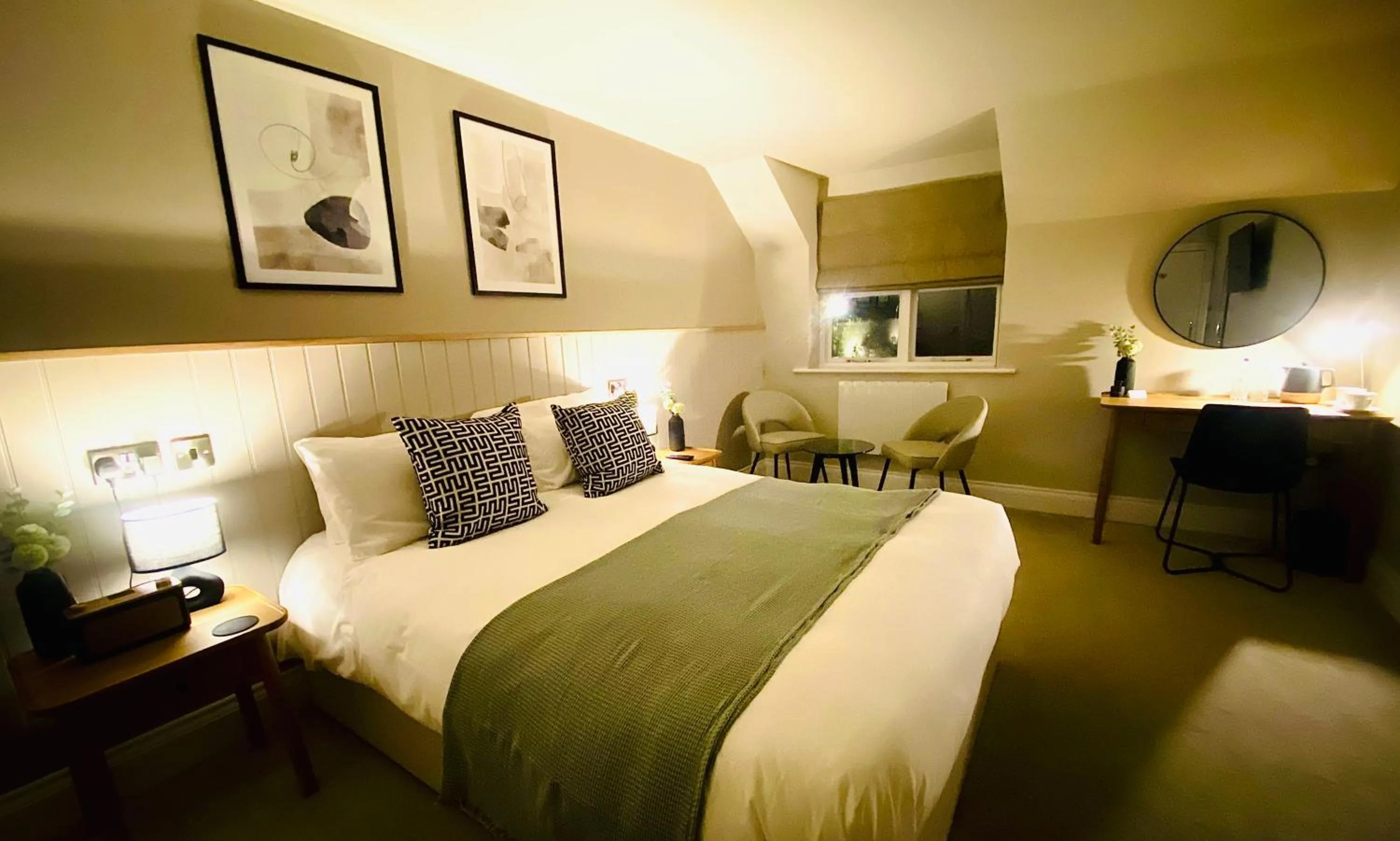 Bed in The Punchbowl Lapworth