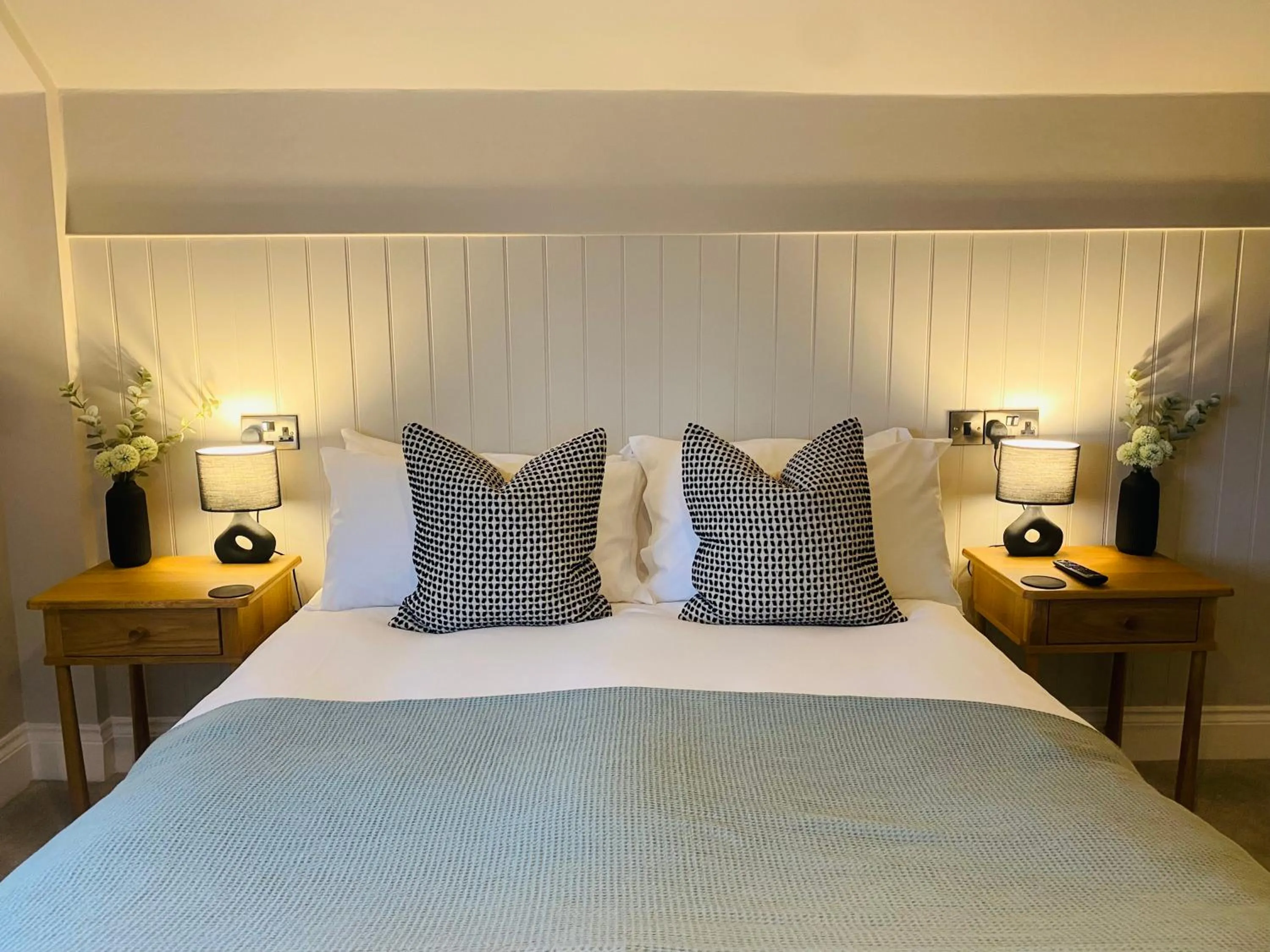 Bed in The Punchbowl Lapworth