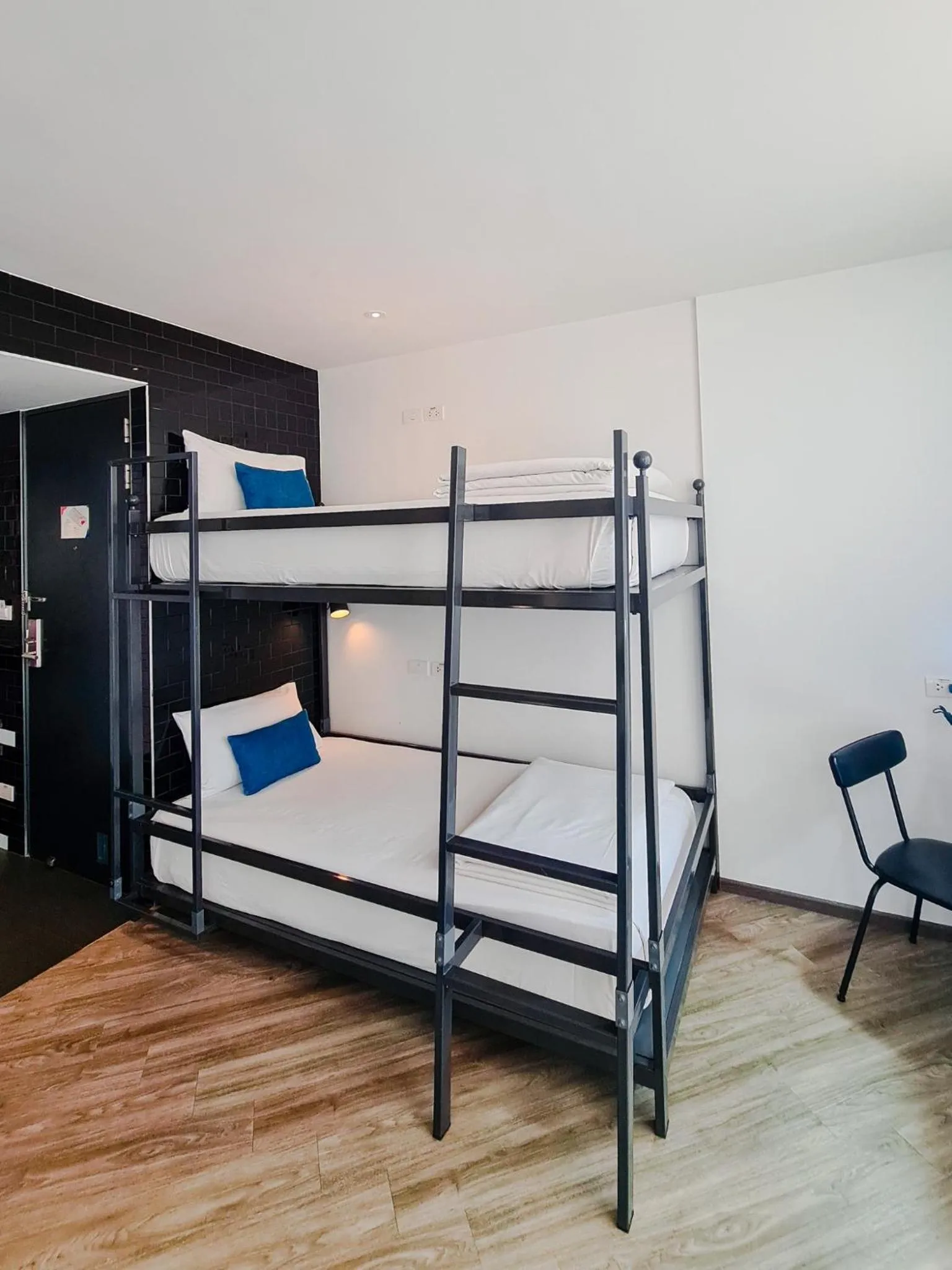 bunk bed, Bed in Klub Hotel Bangkok