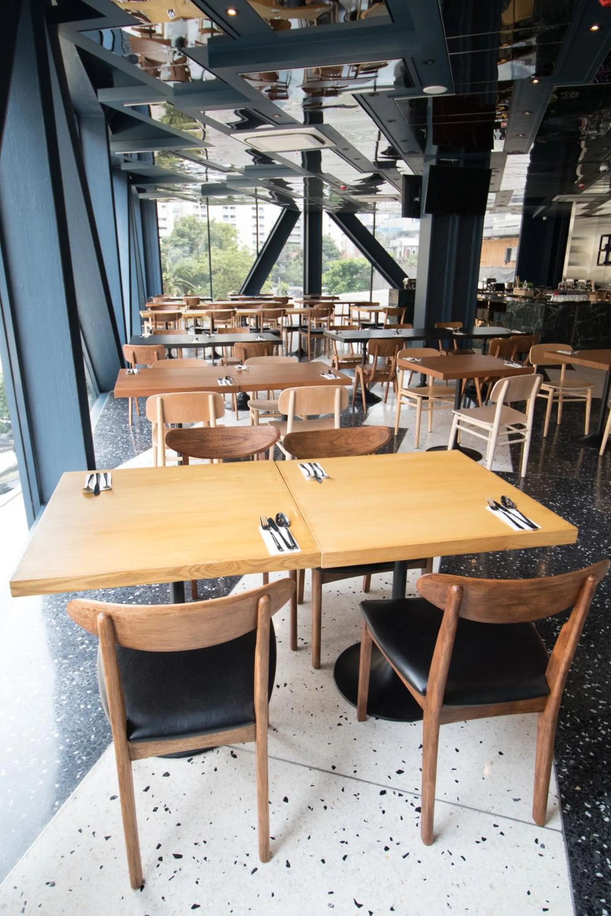 Breakfast in Klub Hotel Bangkok