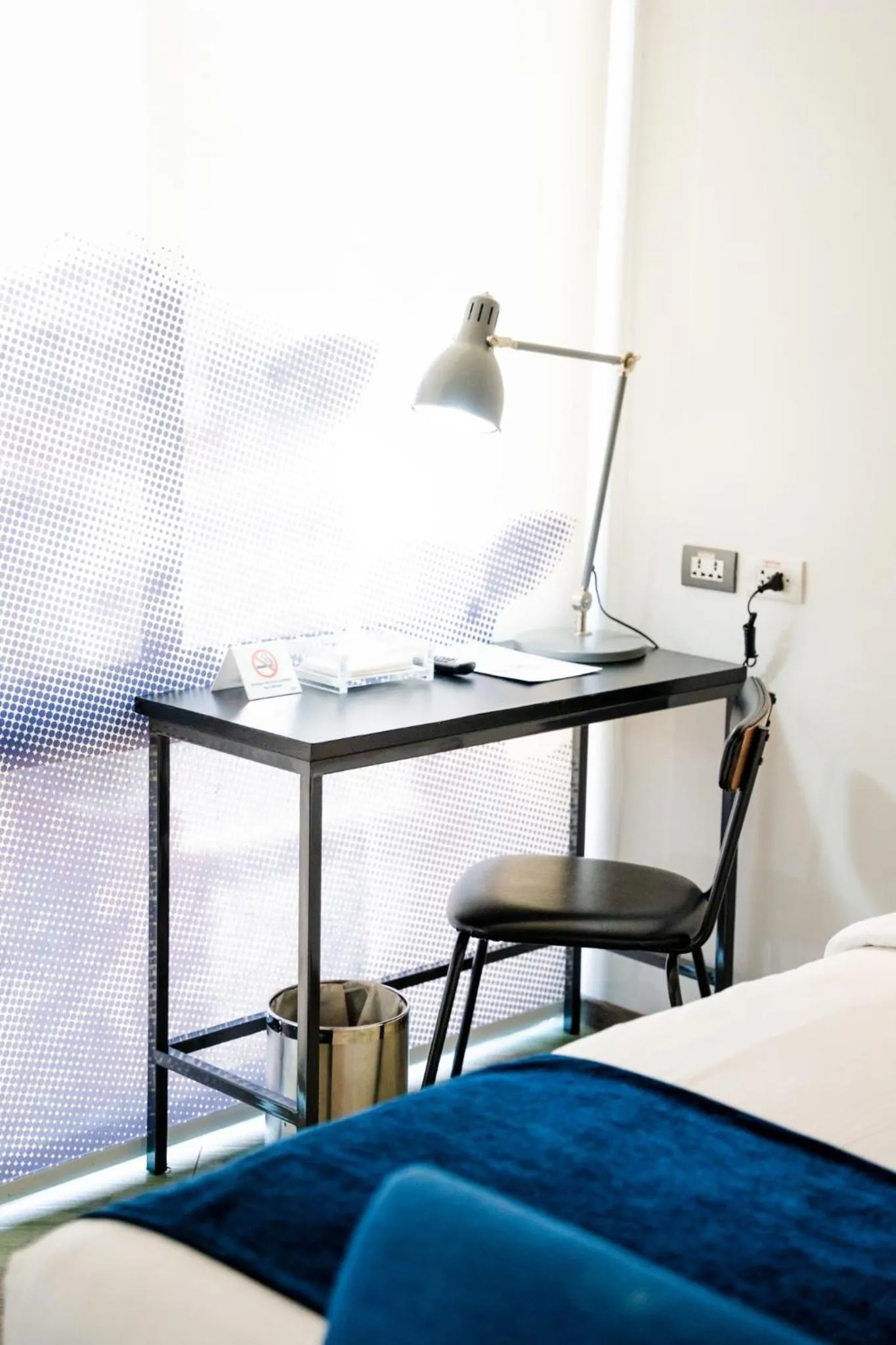 Photo of the whole room, Bed in Klub Hotel Bangkok