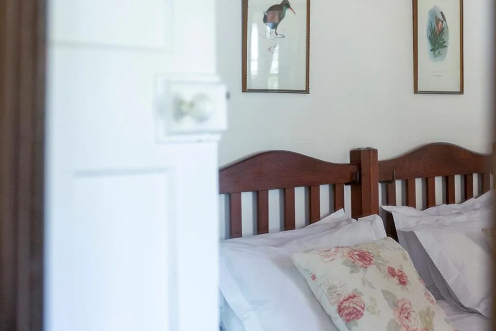 Bed in Eastcliff Cottage