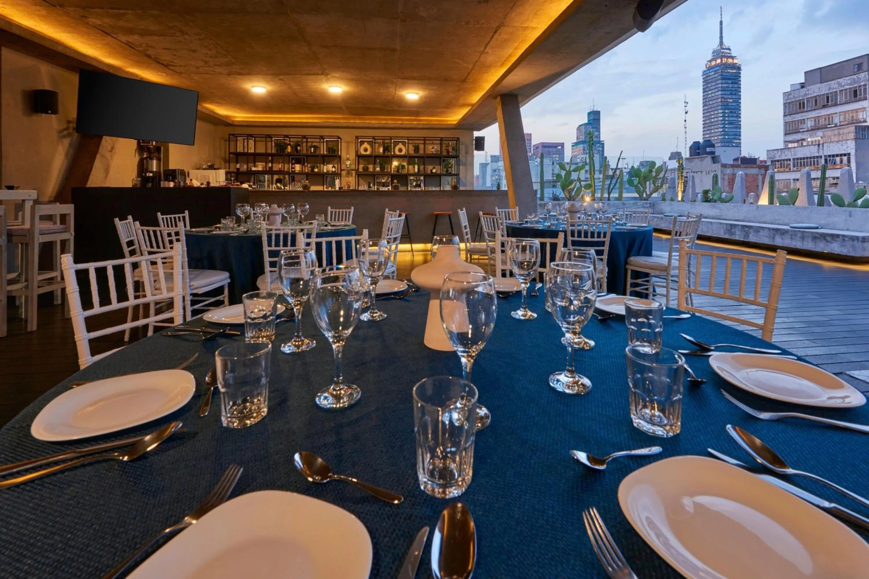 Restaurant/places to eat in City Centro by Marriott Ciudad de Mexico