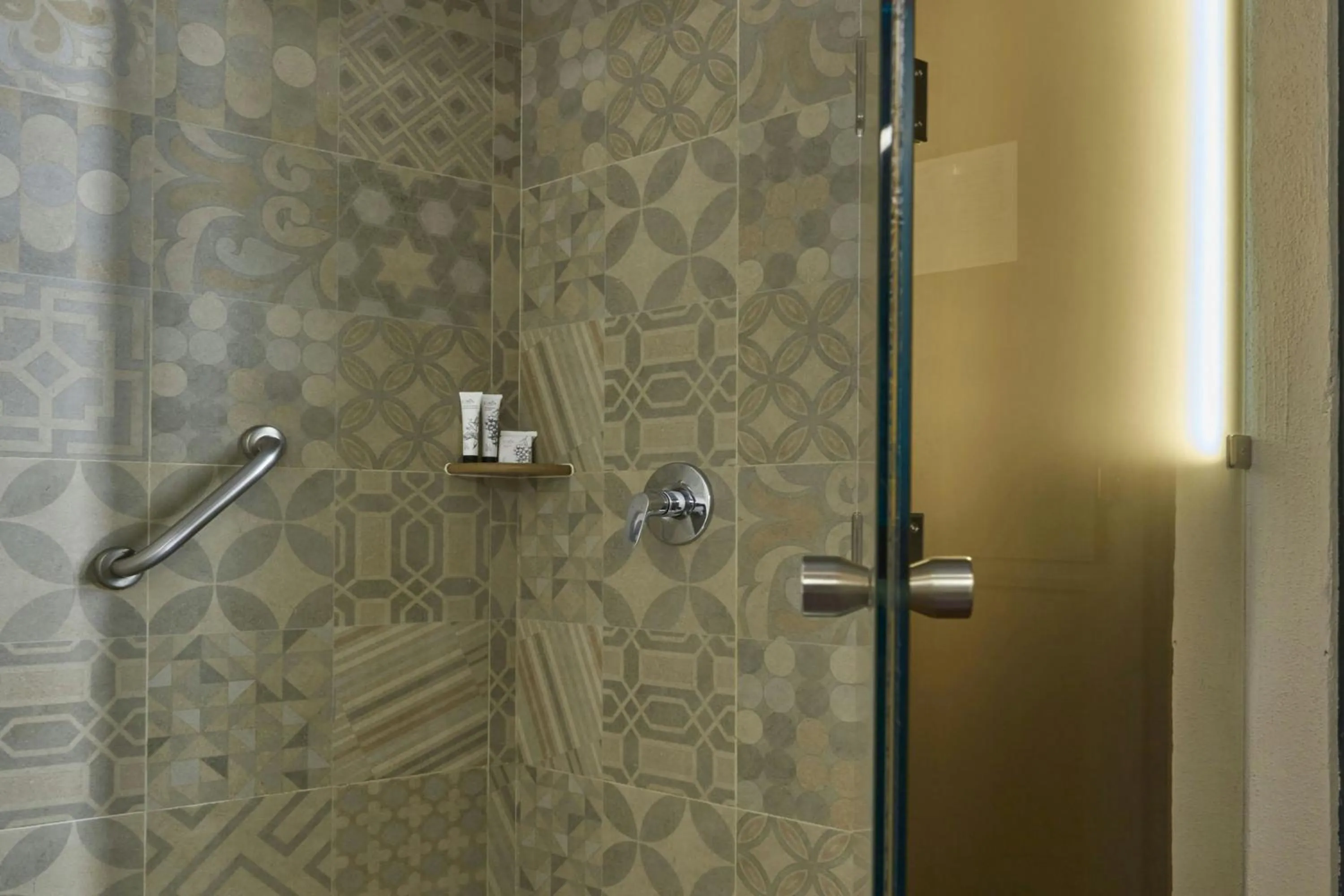 Bathroom in City Centro by Marriott Ciudad de Mexico