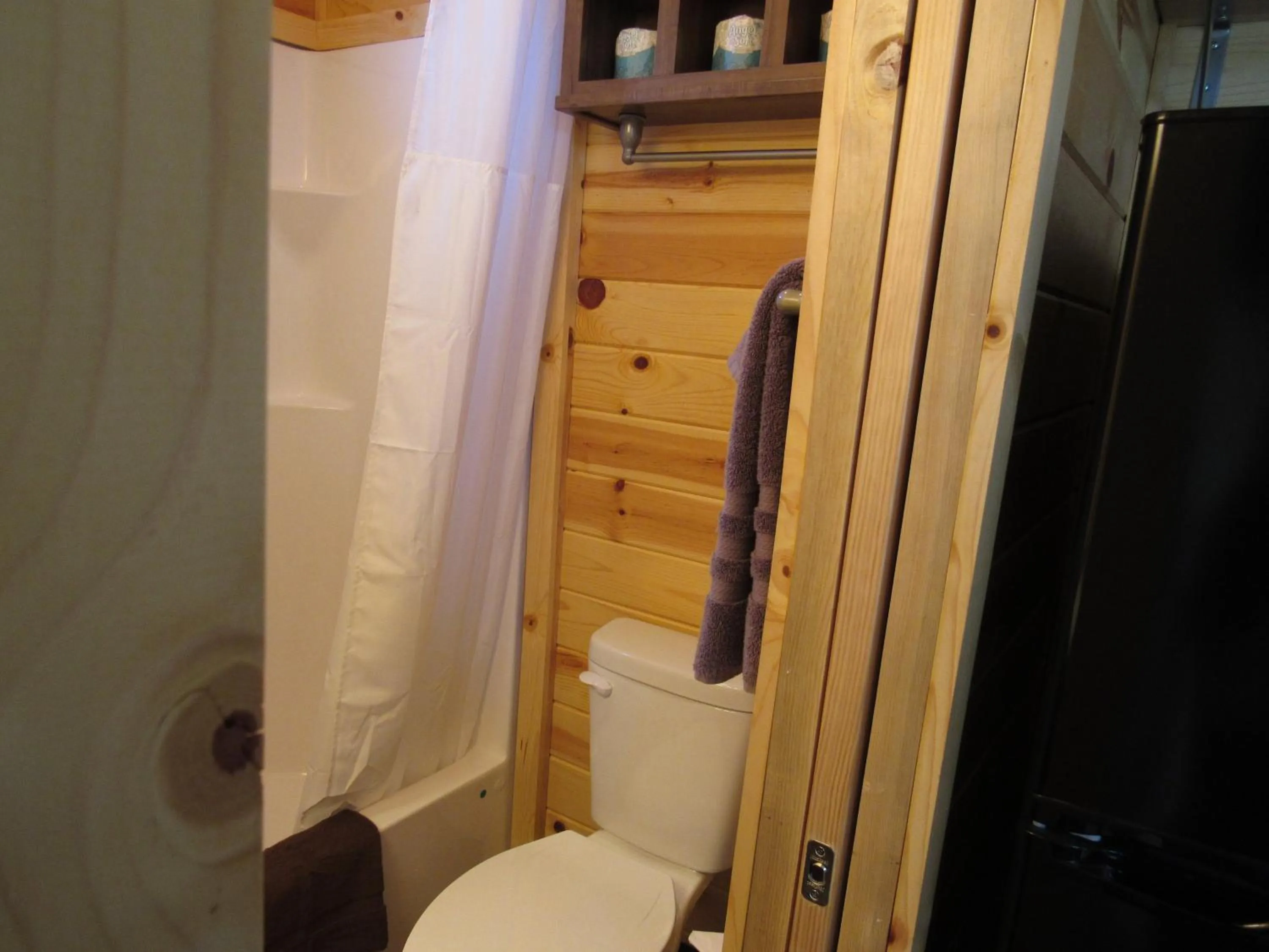 Deluxe Family Suite in Kingman KOA