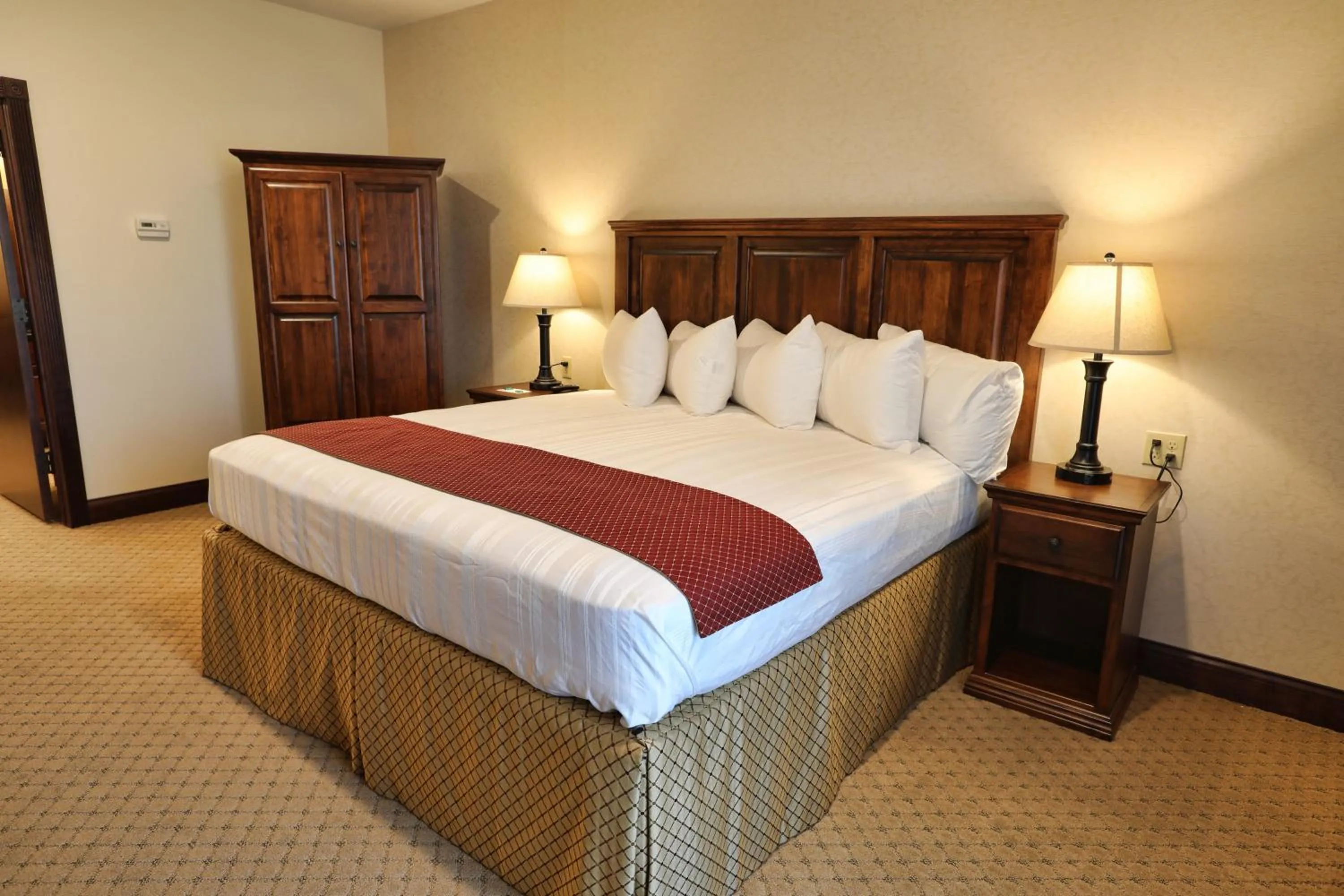 Bed in Arrow Hotel