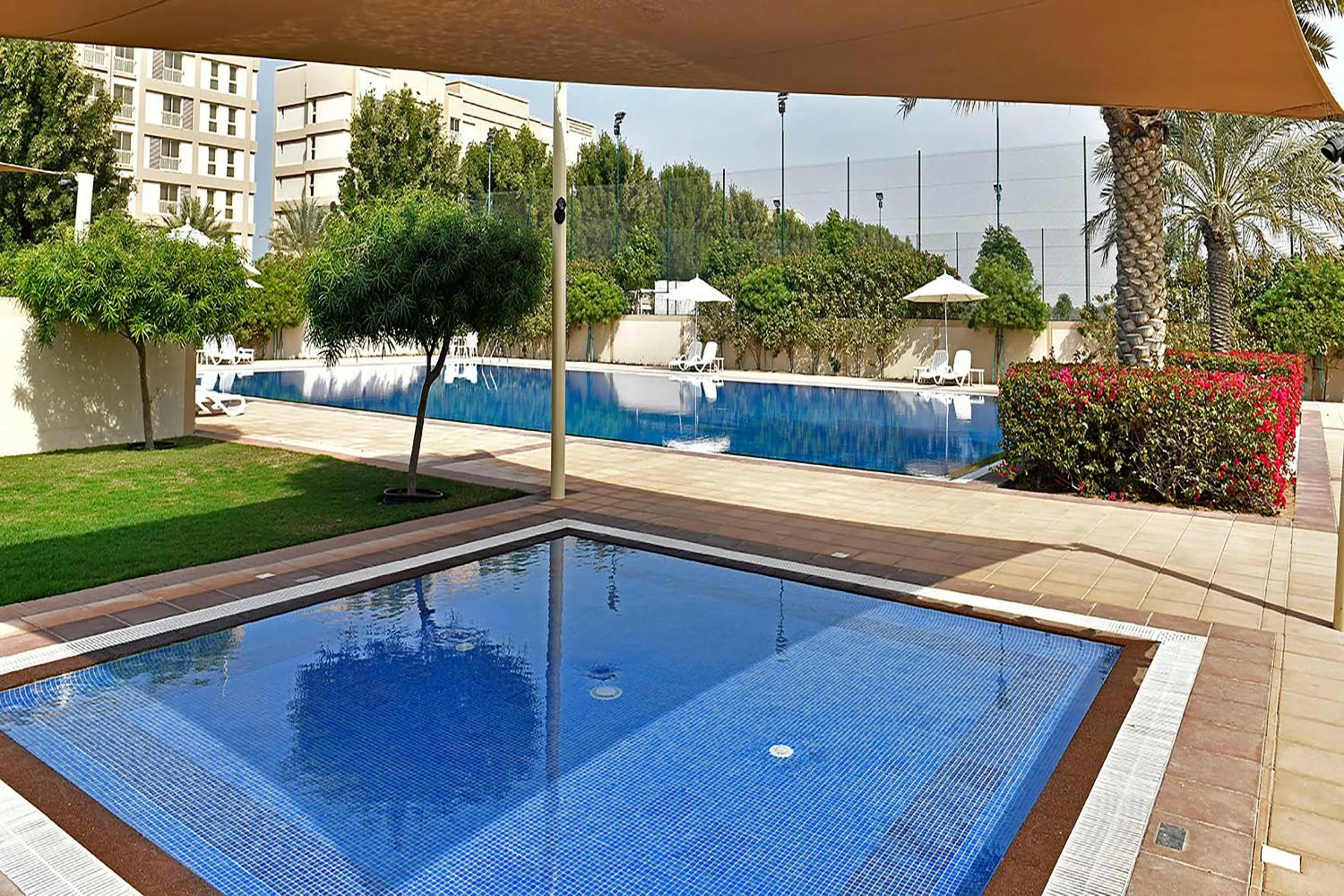 Swimming pool in Jannah Hotel Apartments & Villas