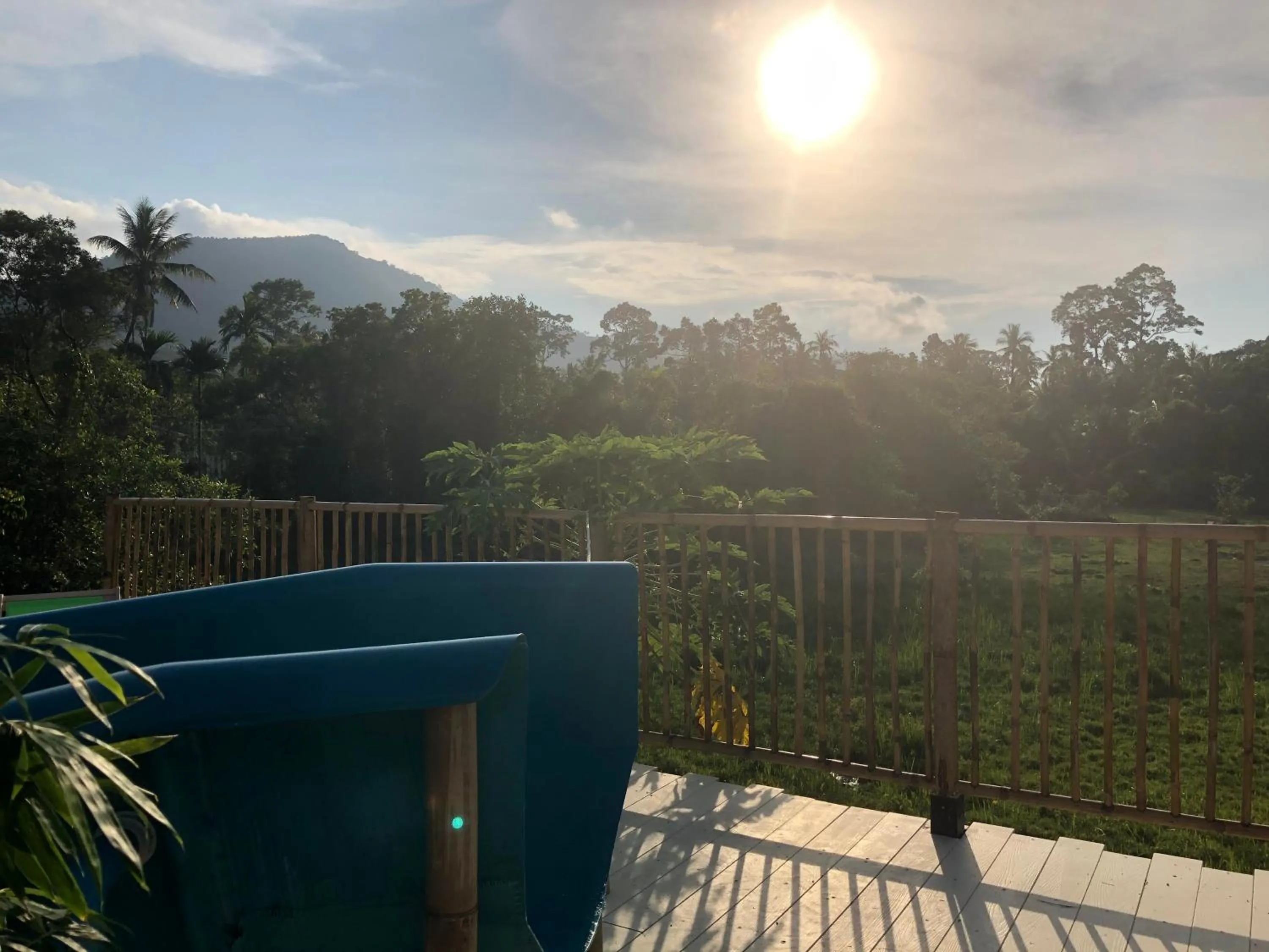 Spring in Samui Zenity